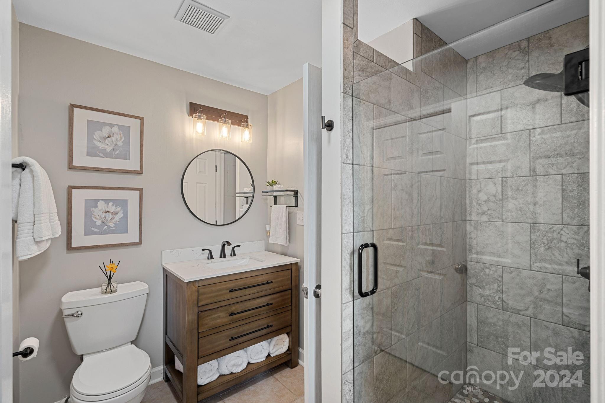 18009 Kings Point Drive Unit: R