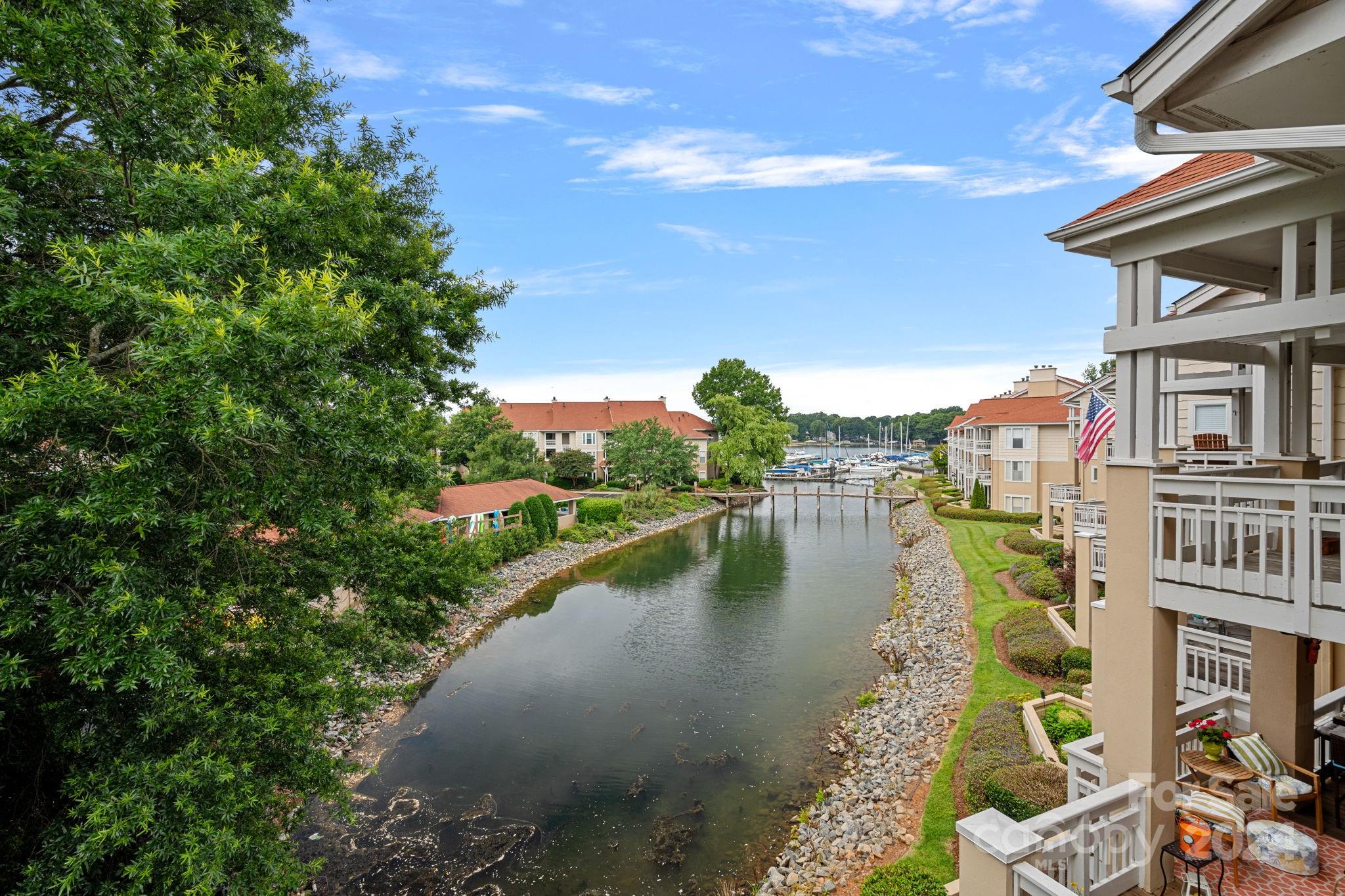 18009 Kings Point Drive Unit: R