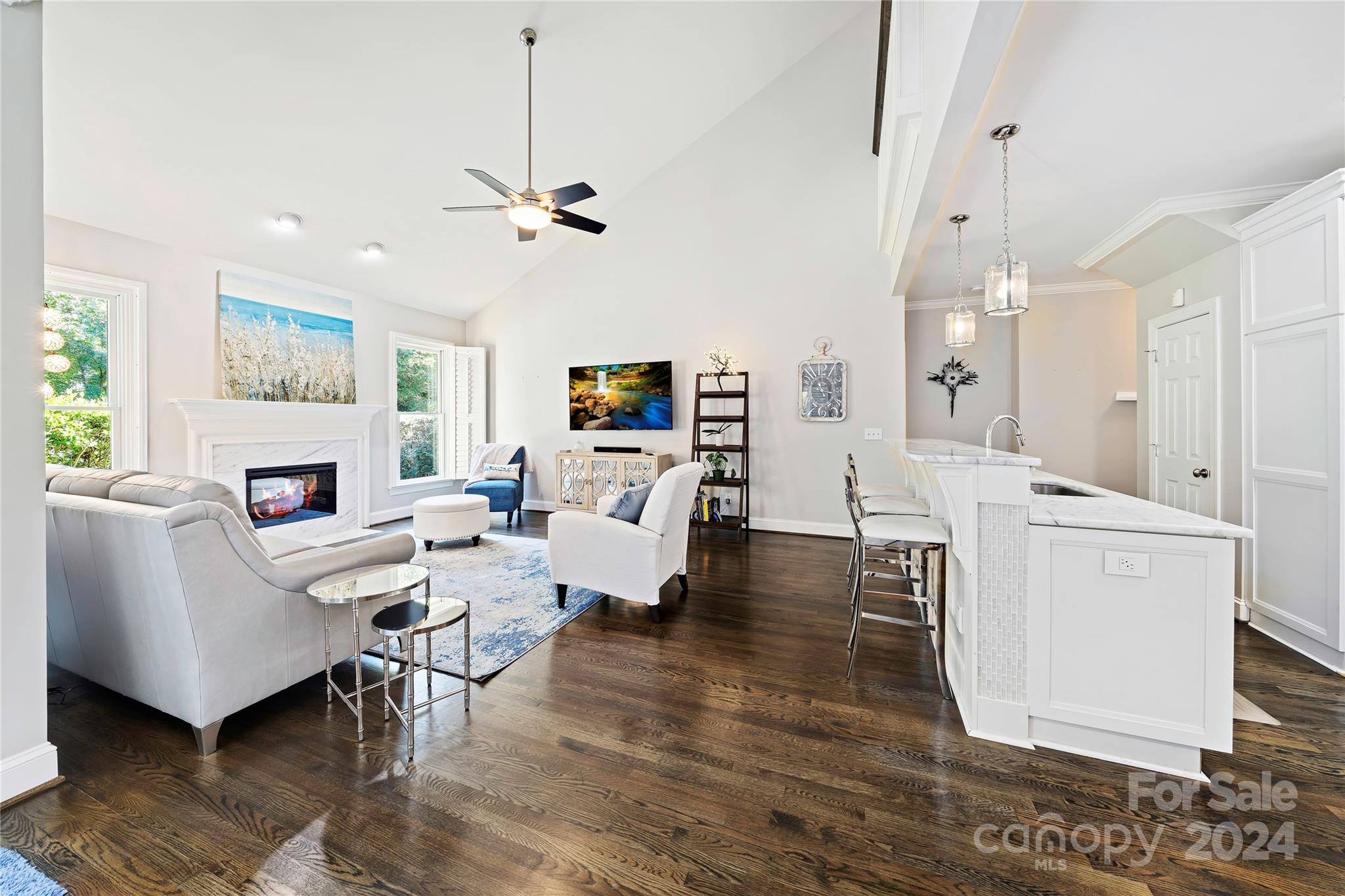 8411 Sandowne Lane