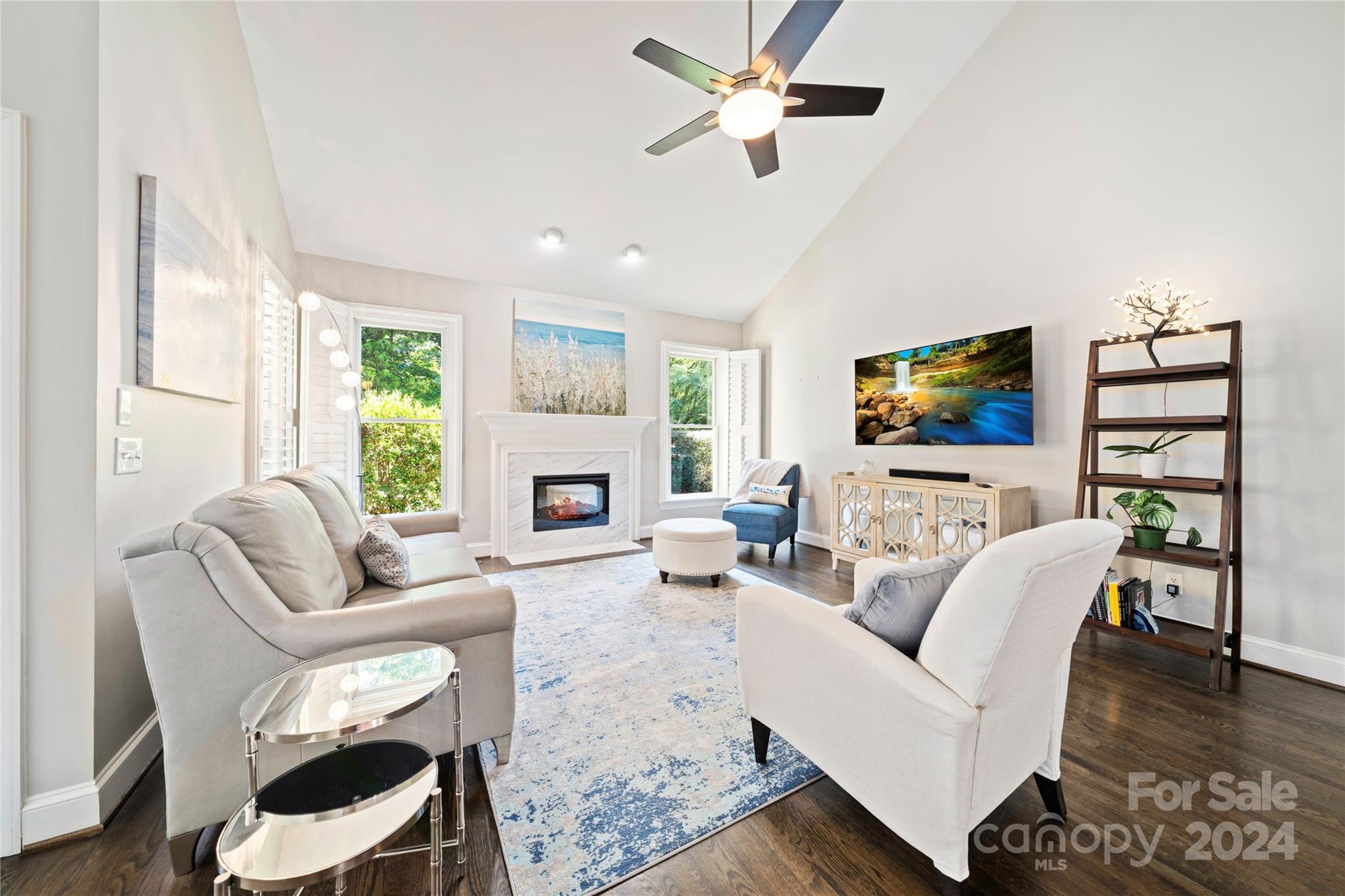 8411 Sandowne Lane