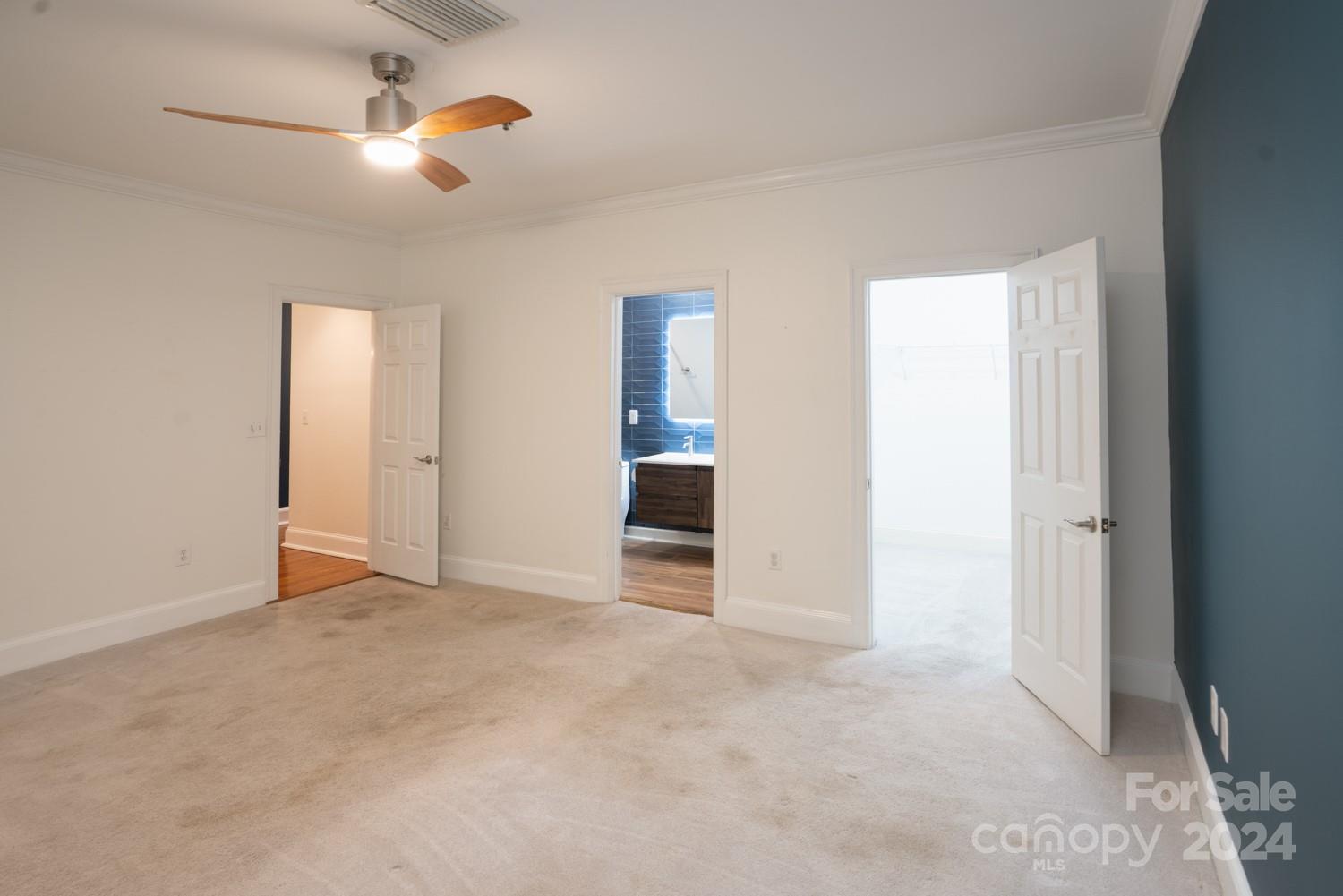 127 N Tryon Street Unit: 309