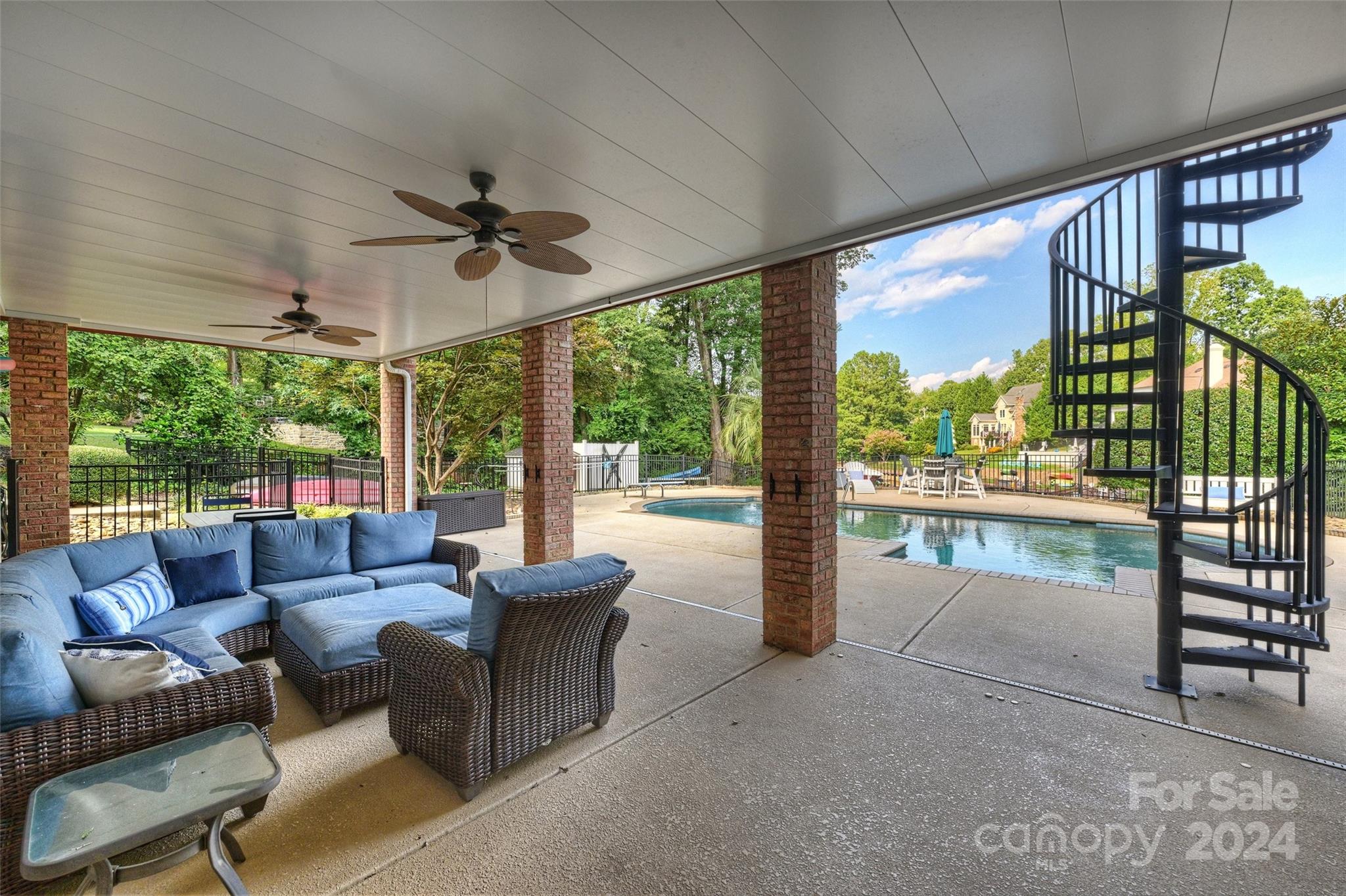 21420 Blakely Shores Drive