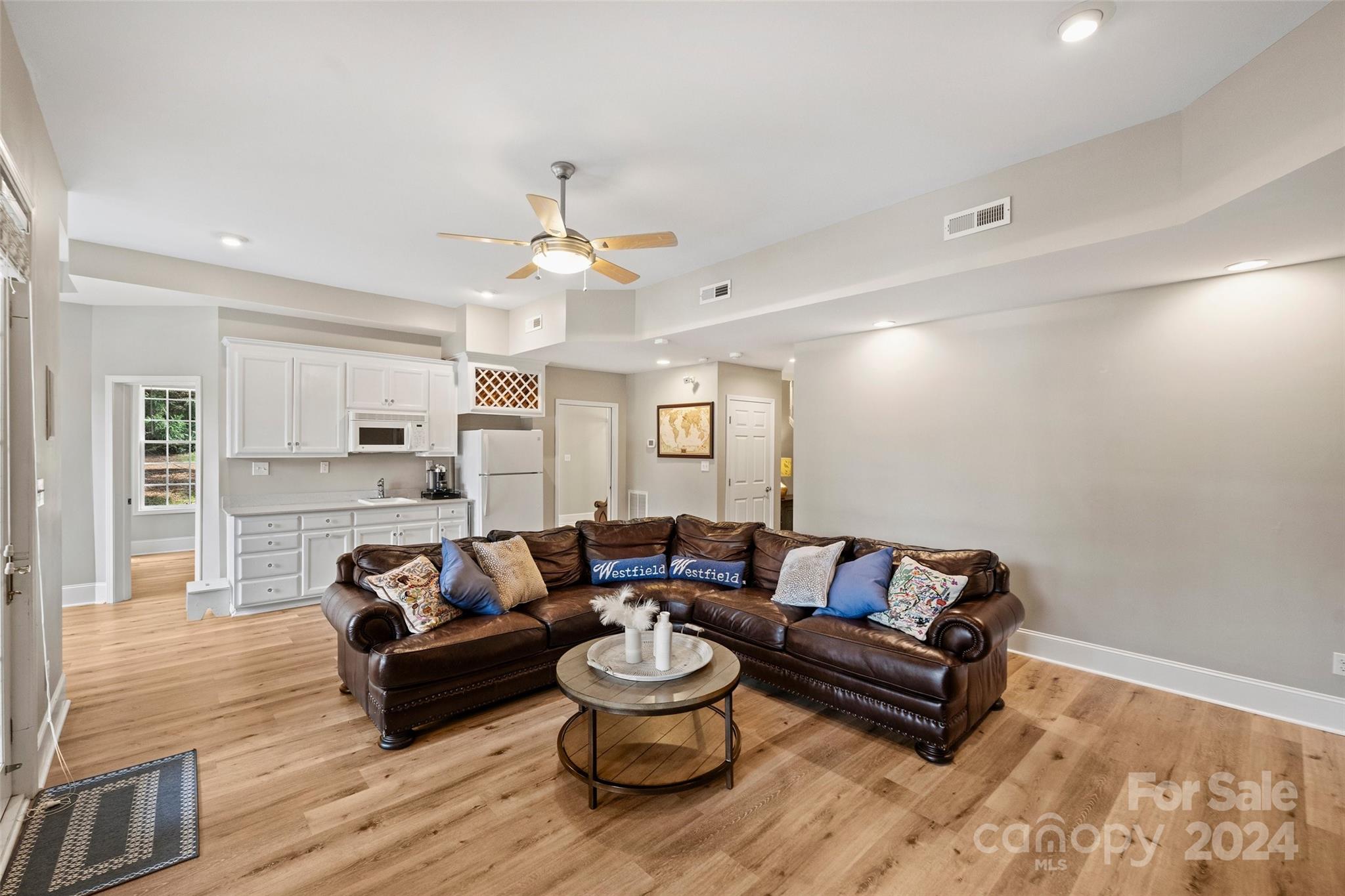 21420 Blakely Shores Drive