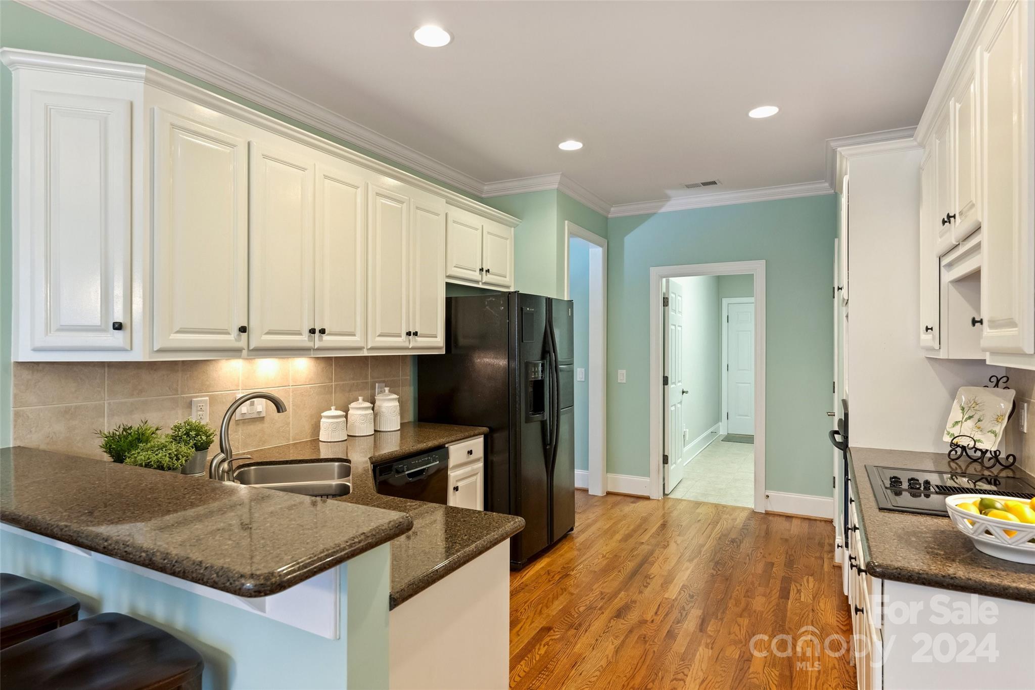 122 Barton Place