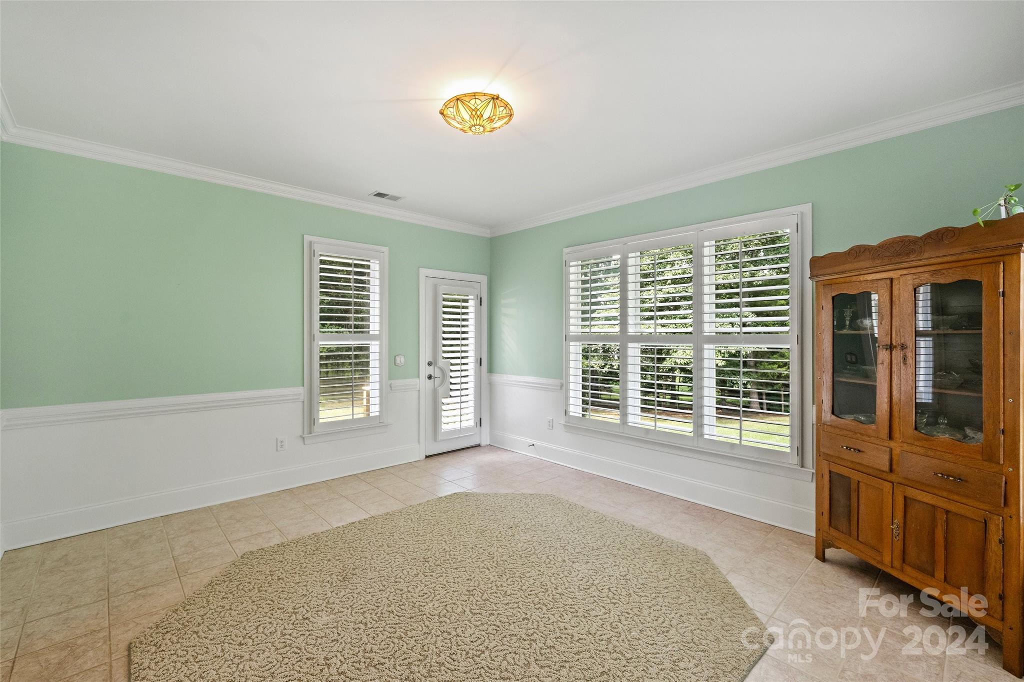 122 Barton Place