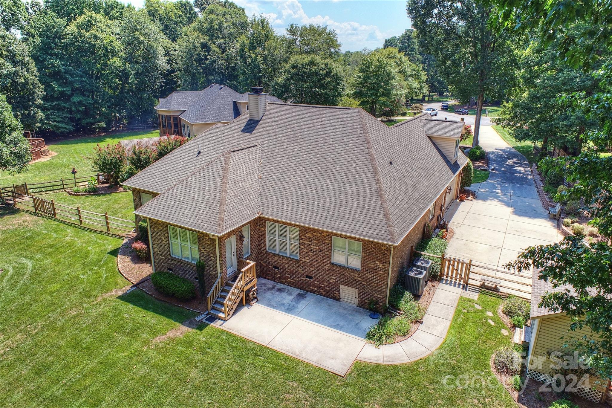 122 Barton Place