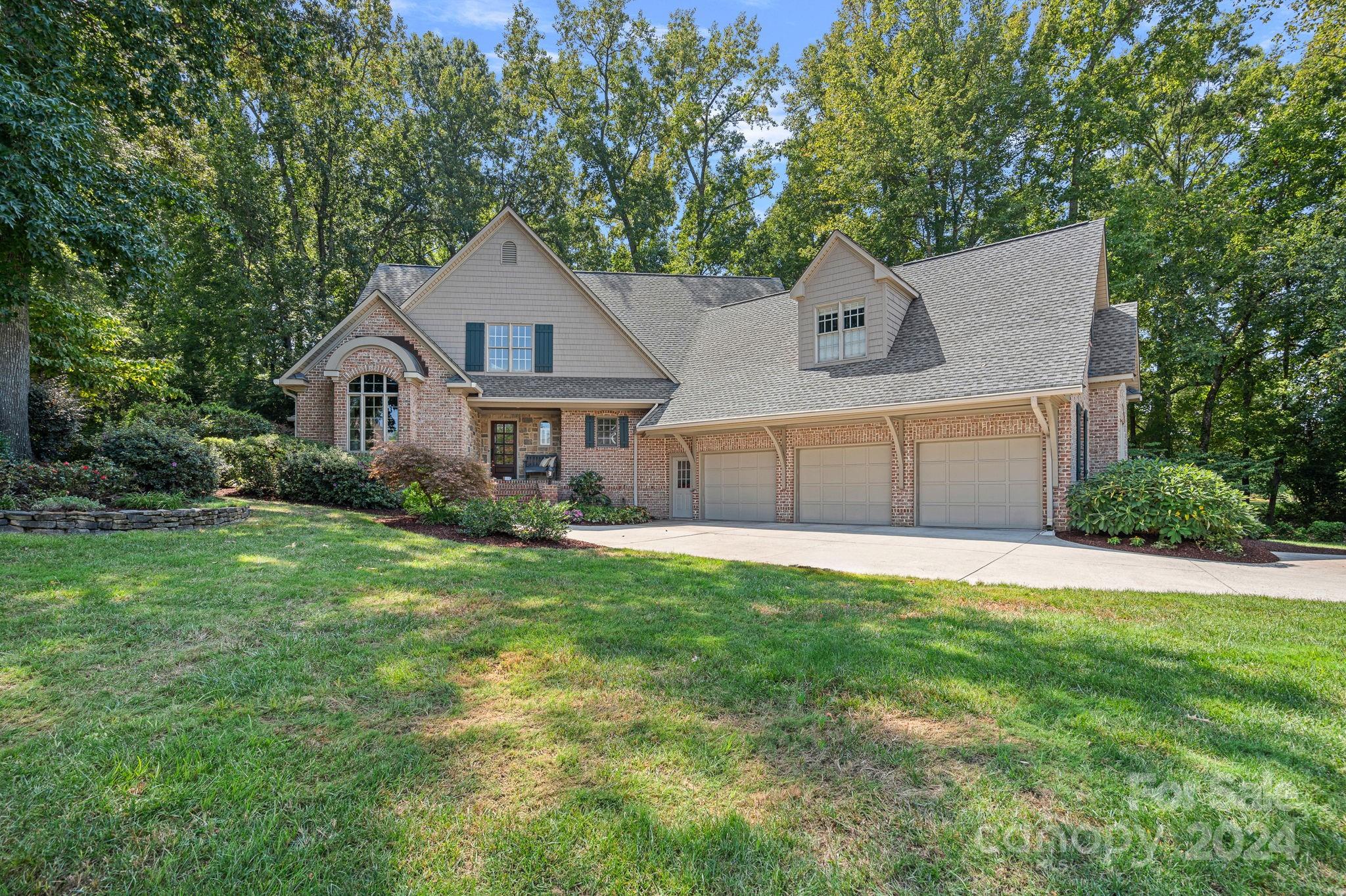 19316 River Falls Drive