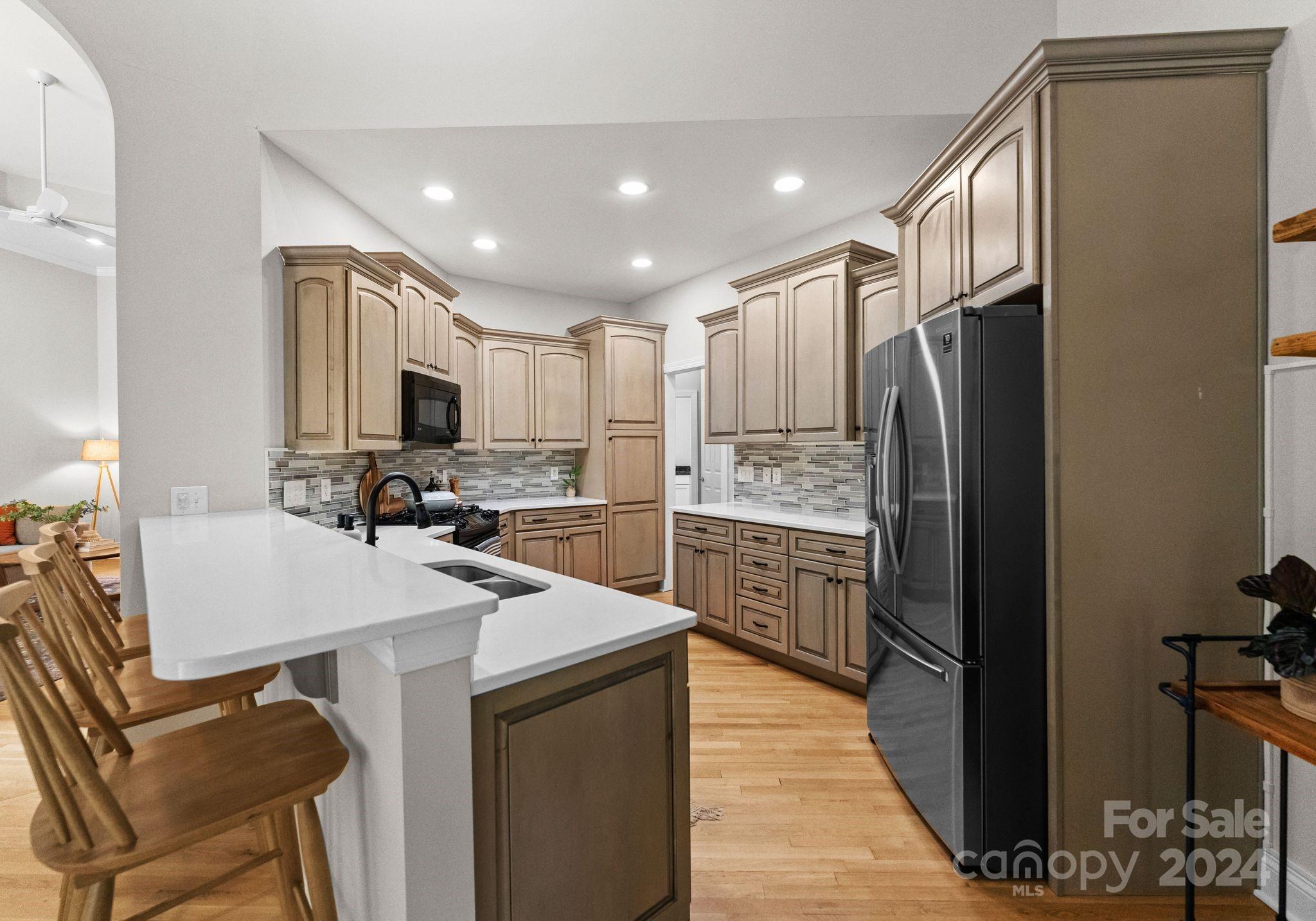 687 Normandy Road