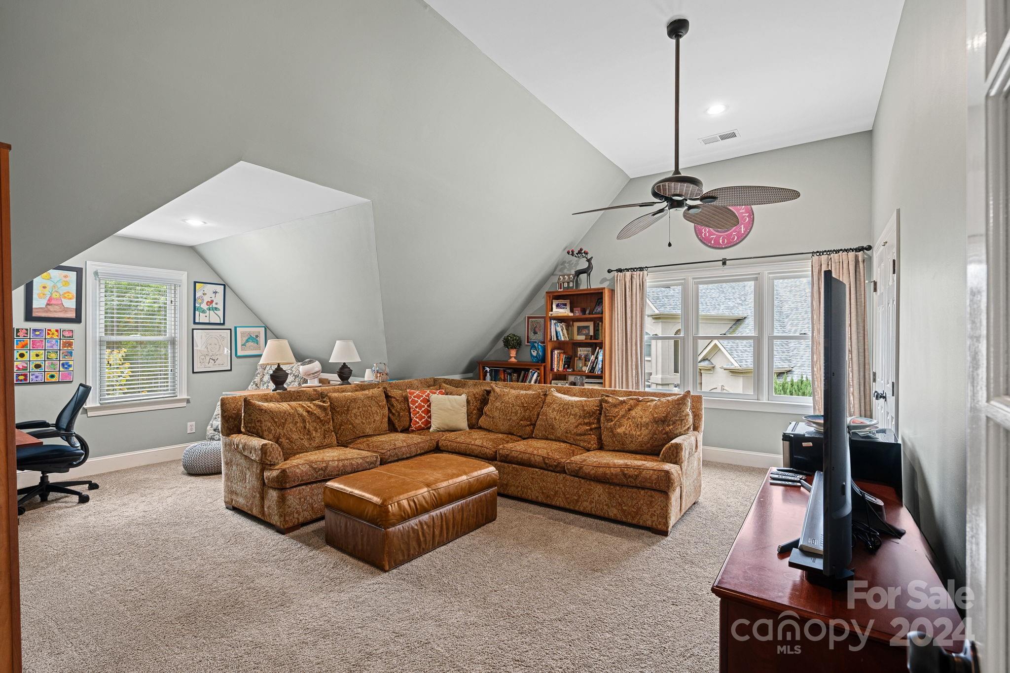 18807 Riverwind Lane