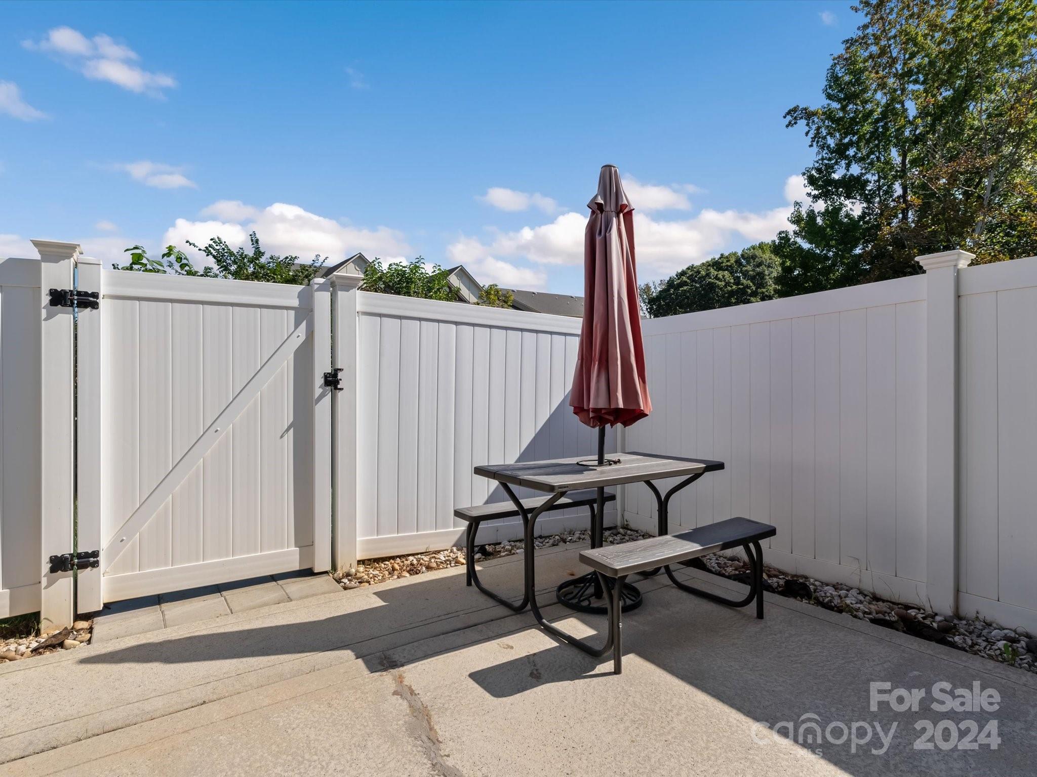 127 Kallie Loop
