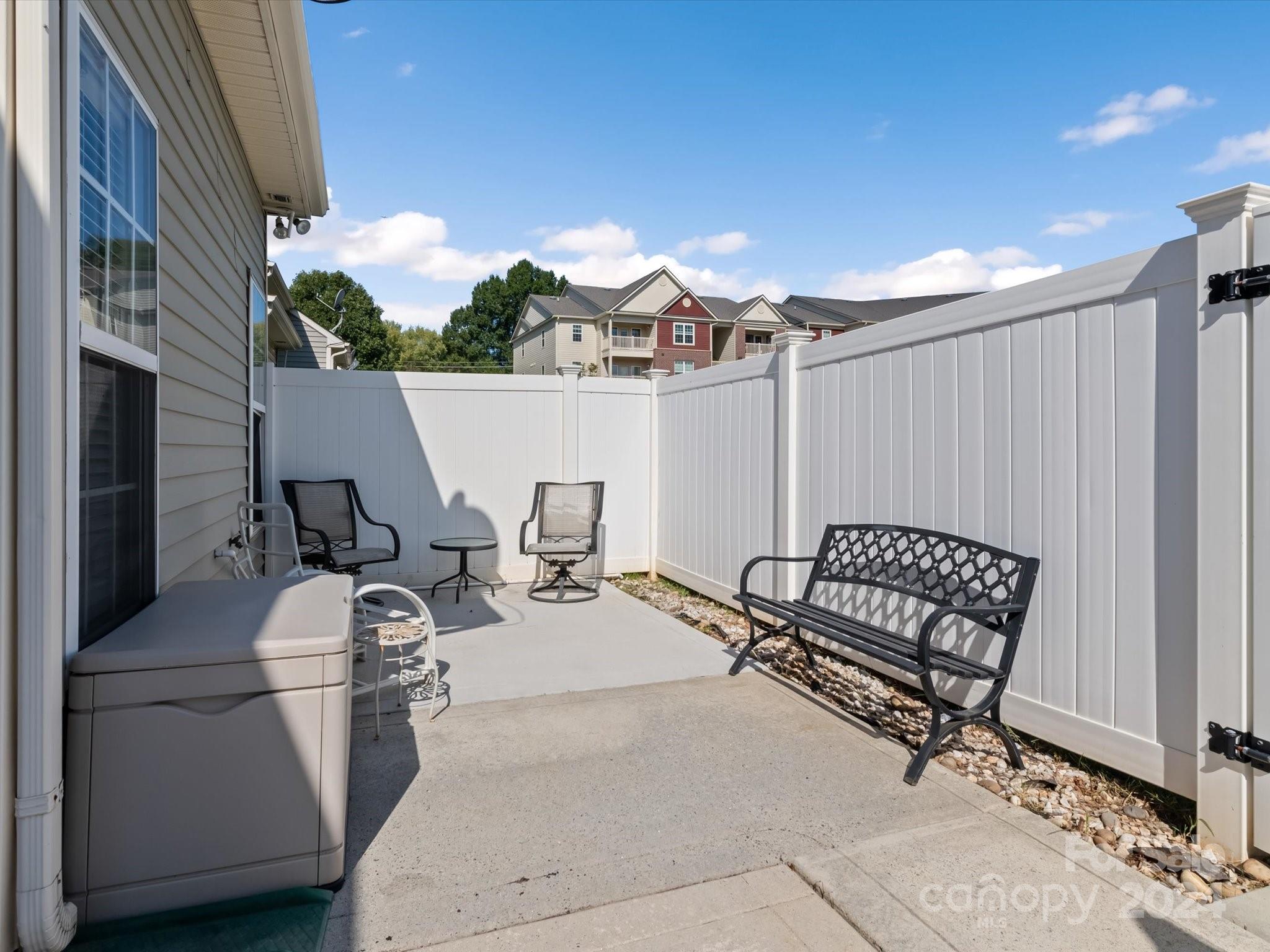 127 Kallie Loop