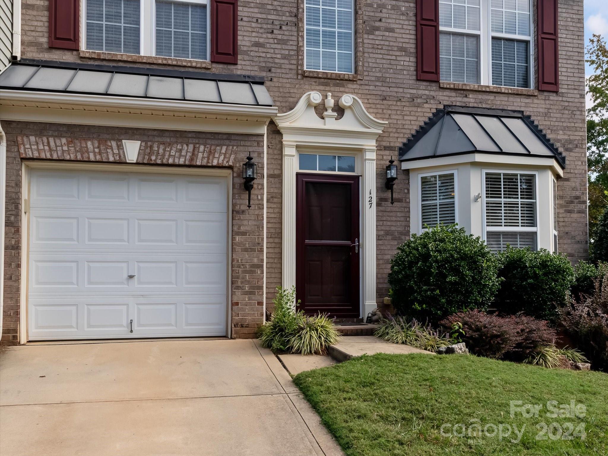 127 Kallie Loop