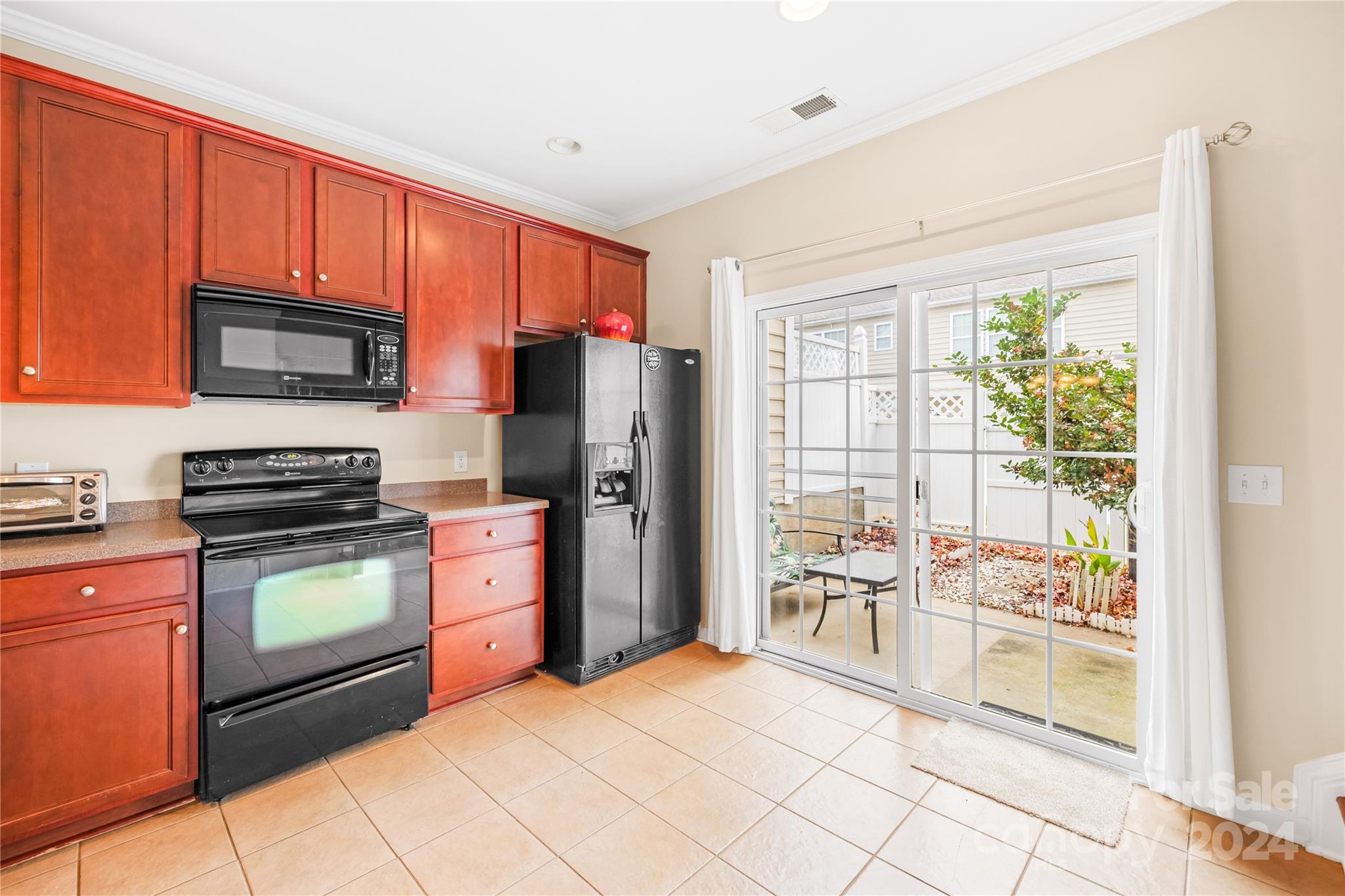 452 River Park Road