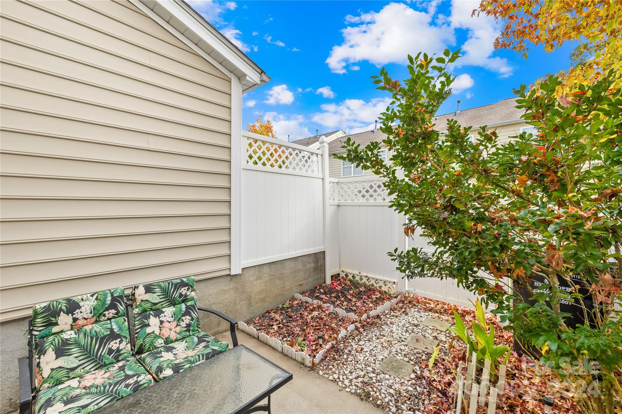 452 River Park Road