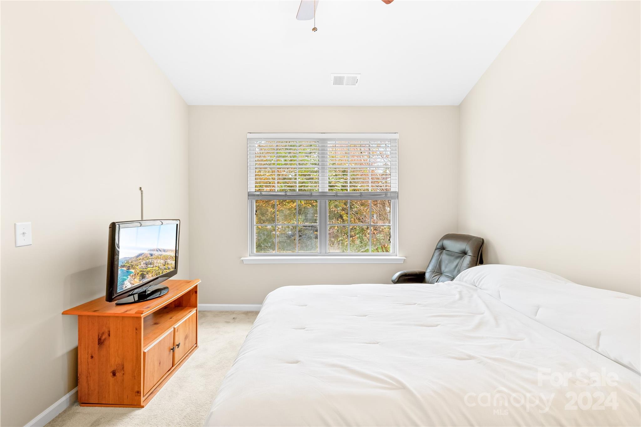 452 River Park Road