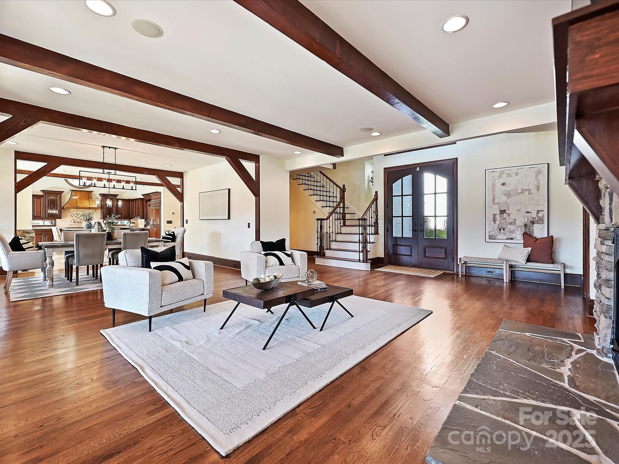 19100 Mary Ardrey Circle