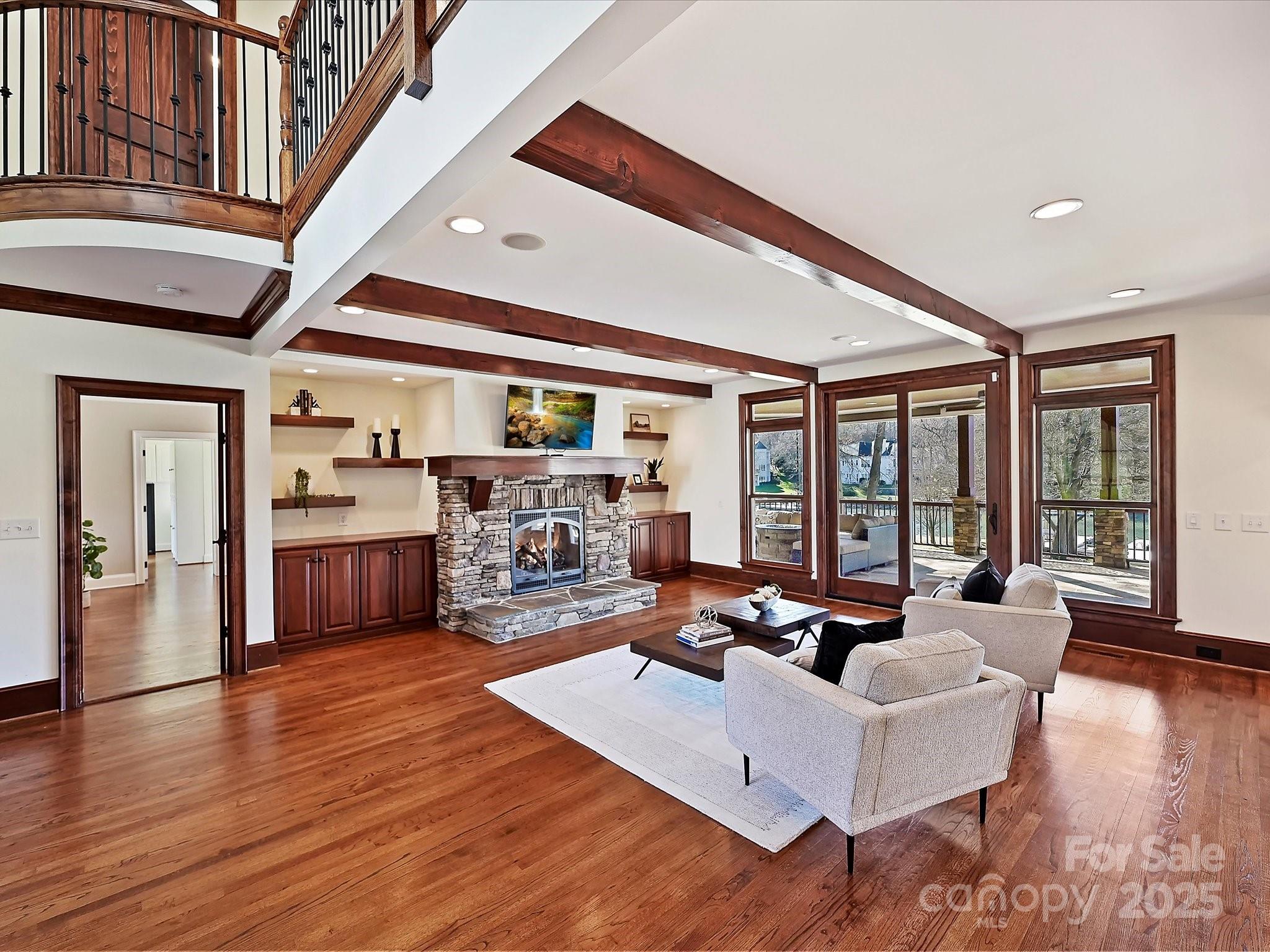 19100 Mary Ardrey Circle