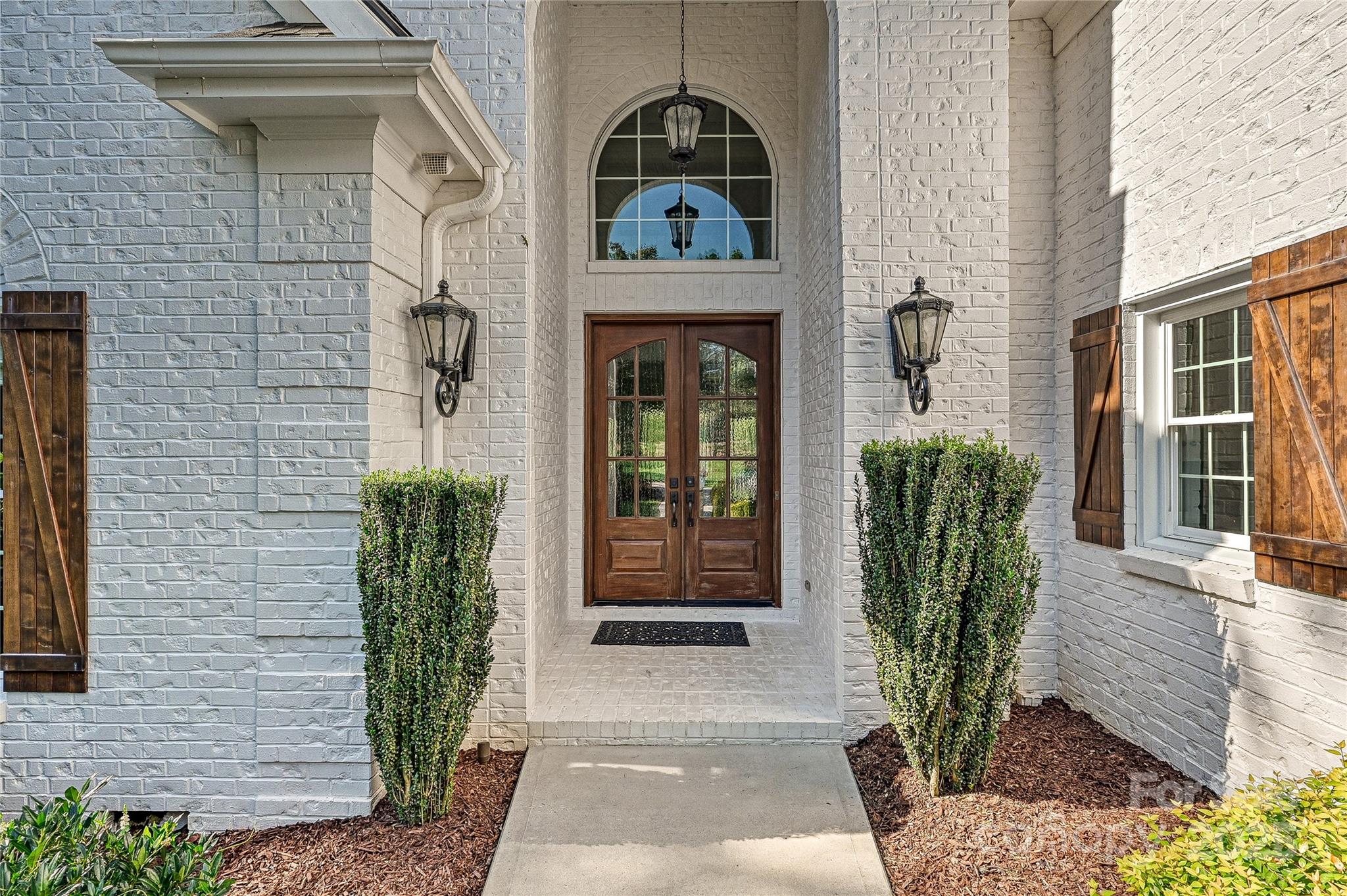 19100 Mary Ardrey Circle