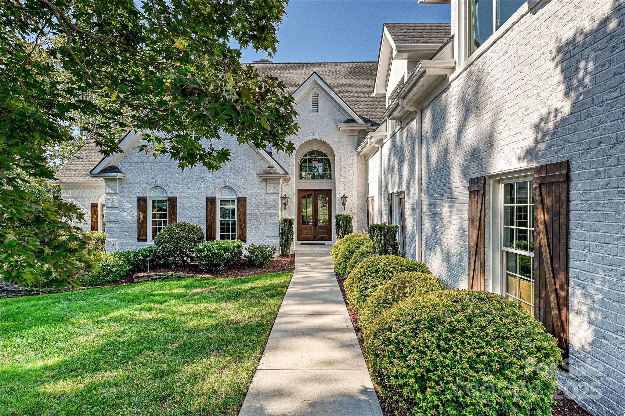 19100 Mary Ardrey Circle