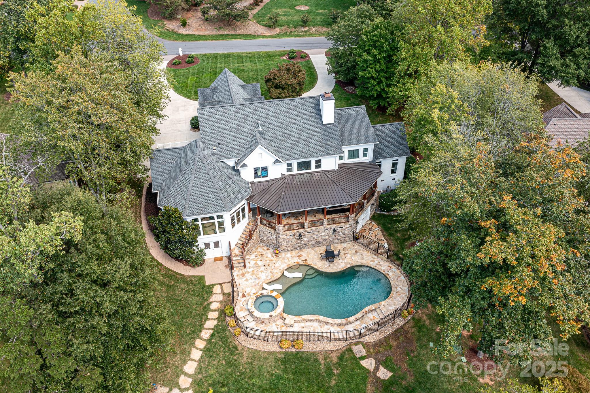 19100 Mary Ardrey Circle