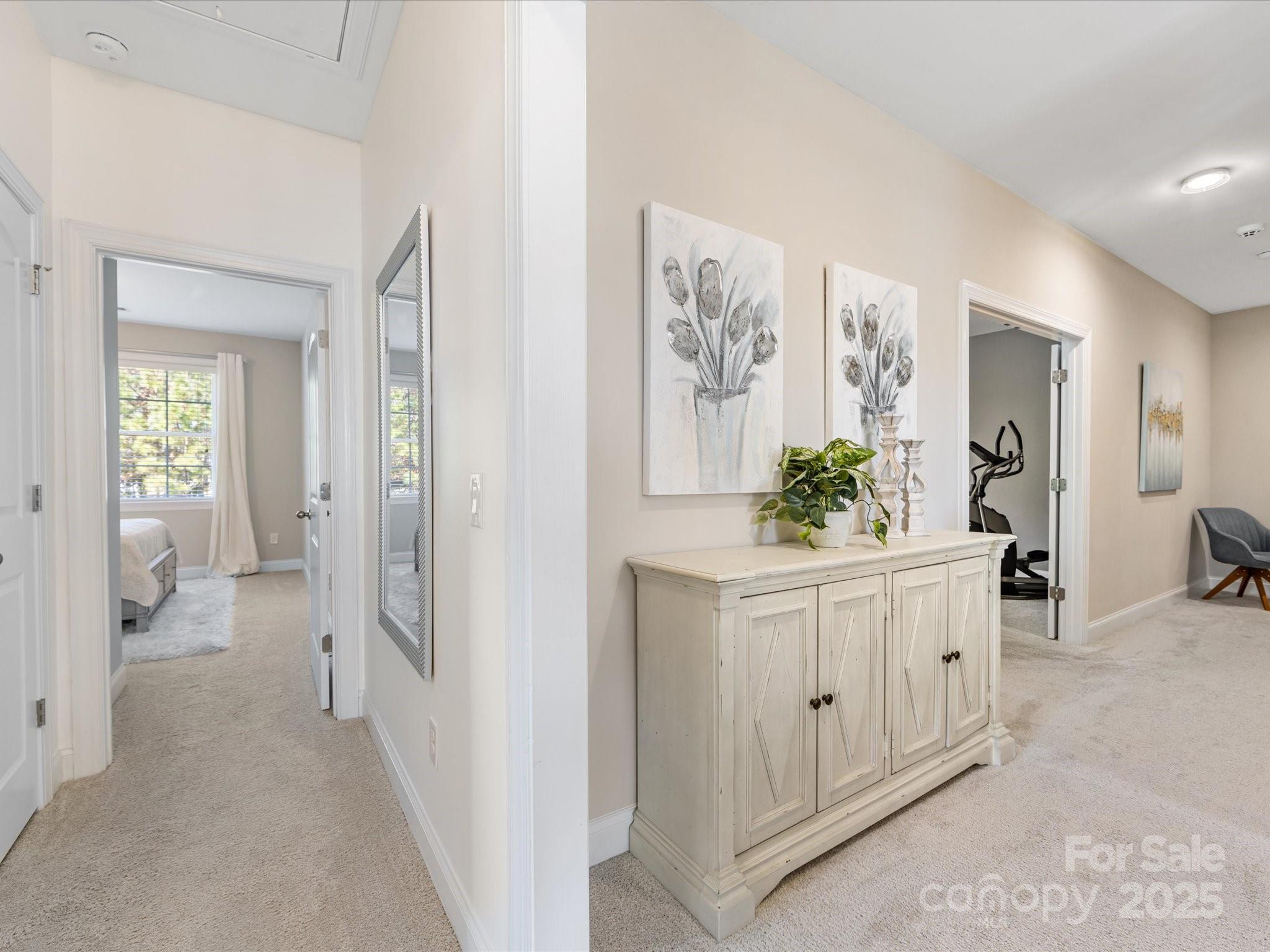 100 S Centurion Lane