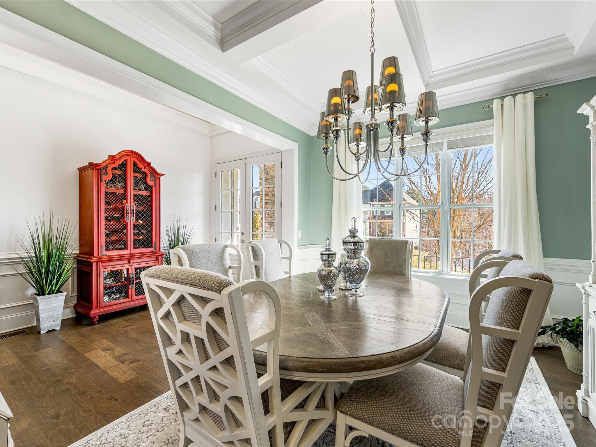 100 S Centurion Lane
