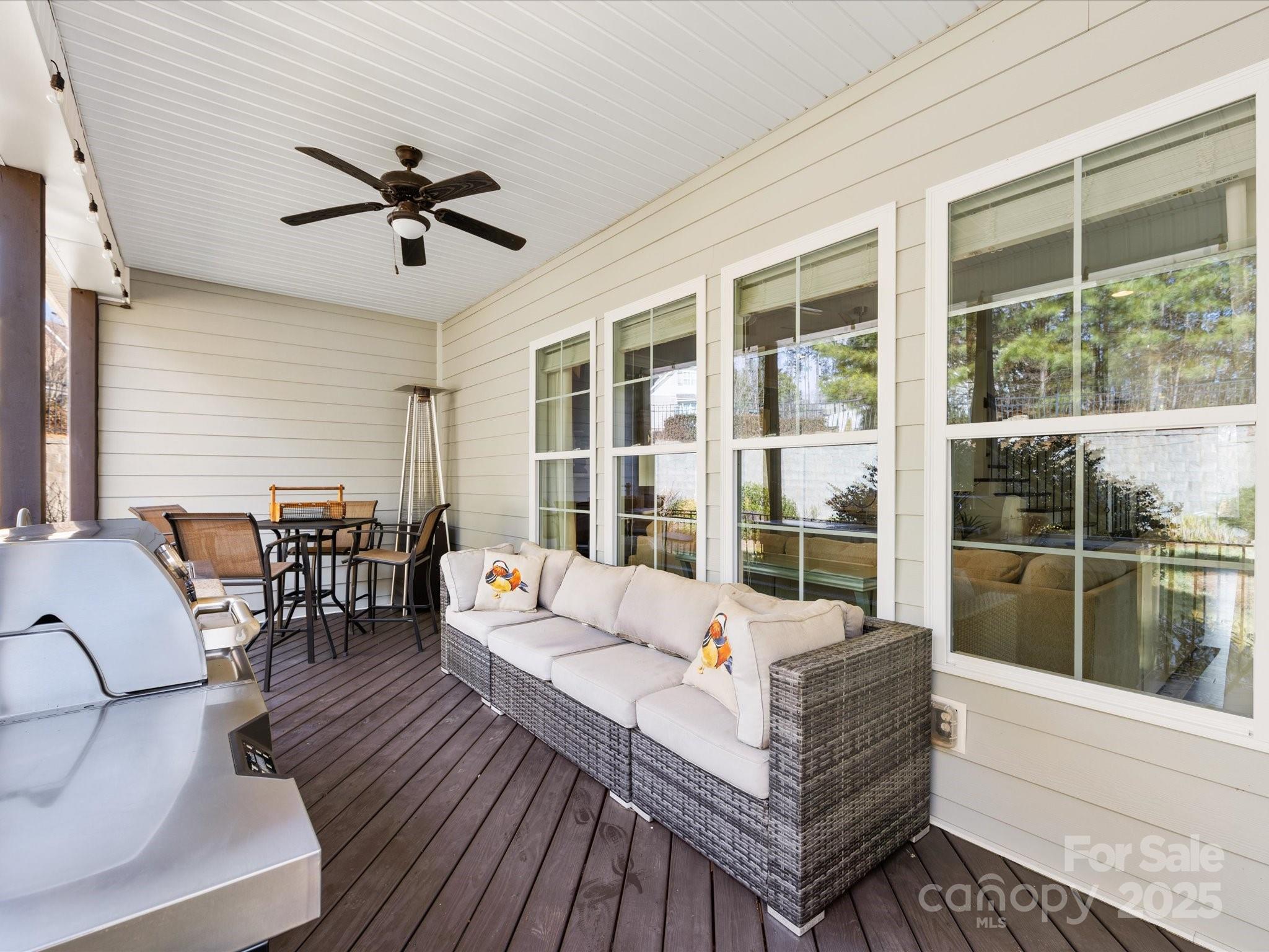 100 S Centurion Lane