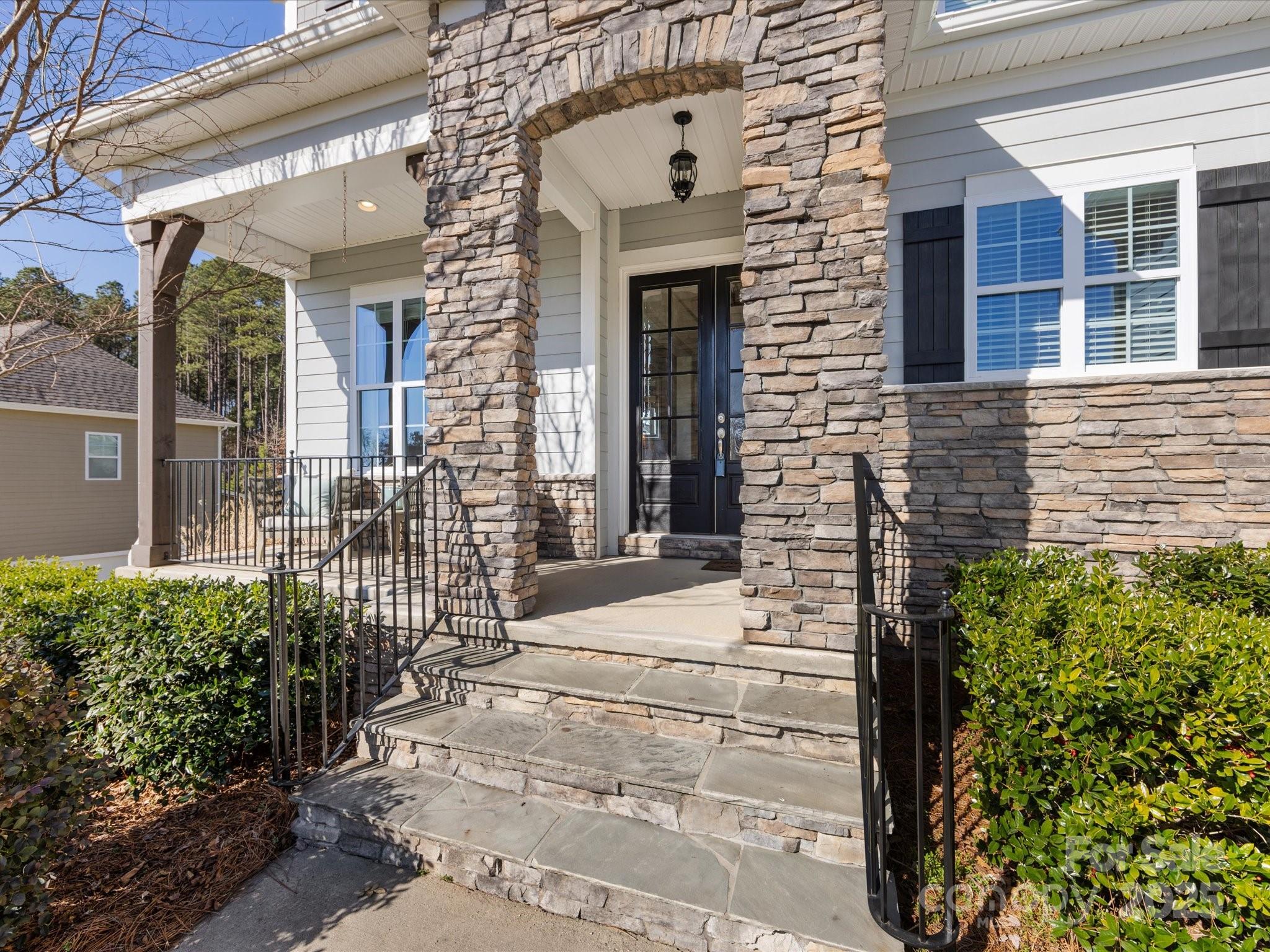 100 S Centurion Lane