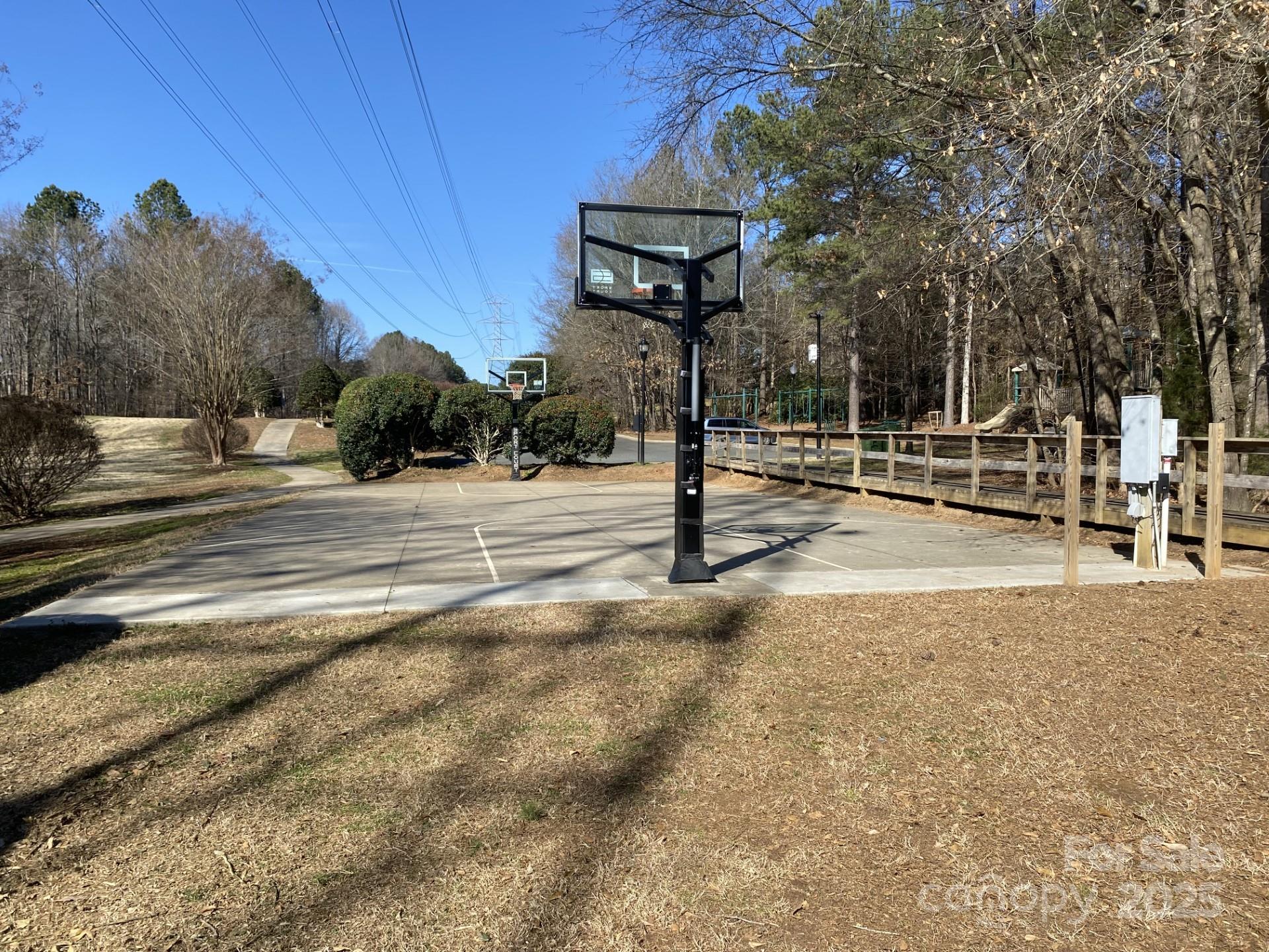 100 S Centurion Lane