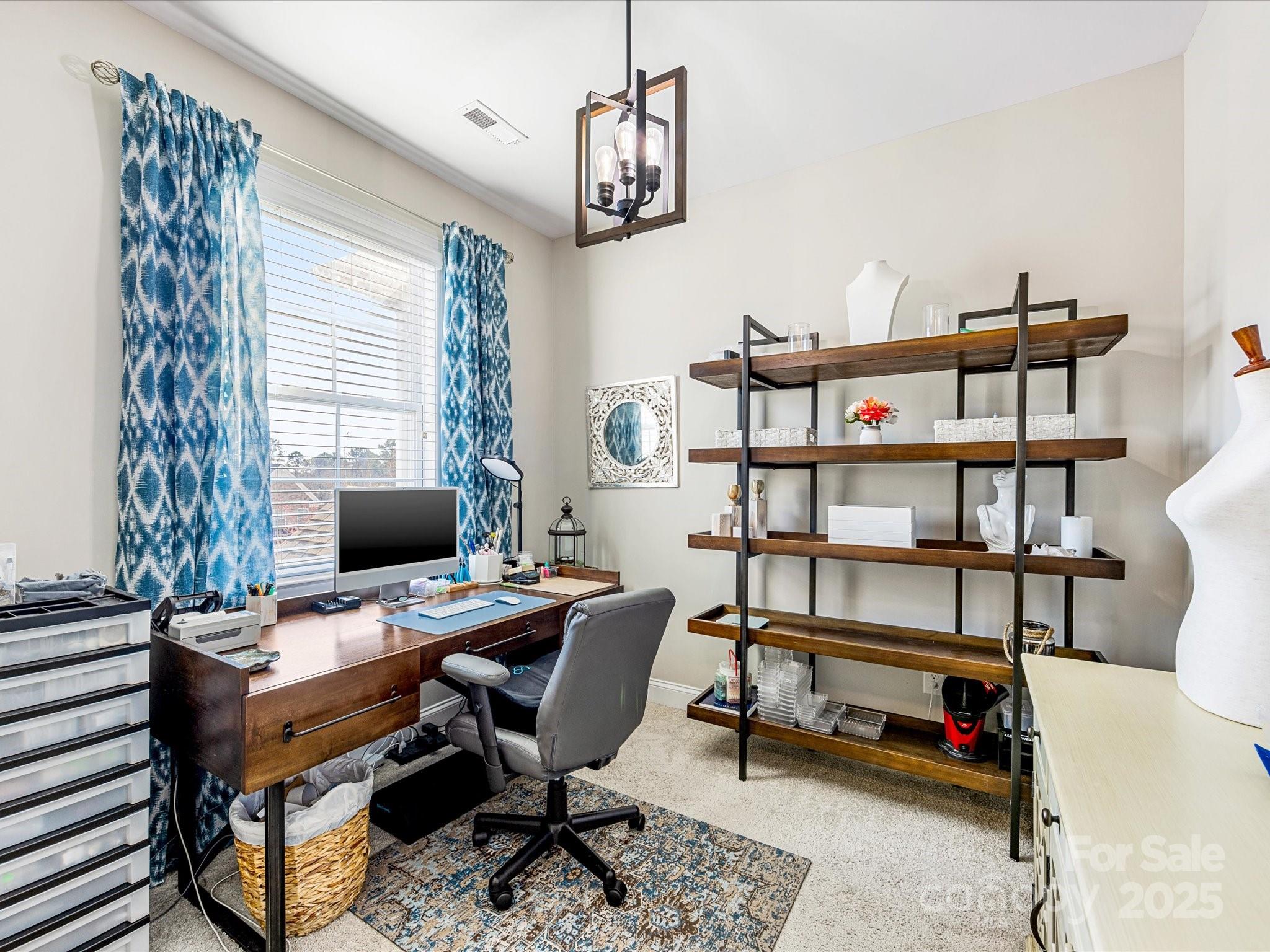 100 S Centurion Lane