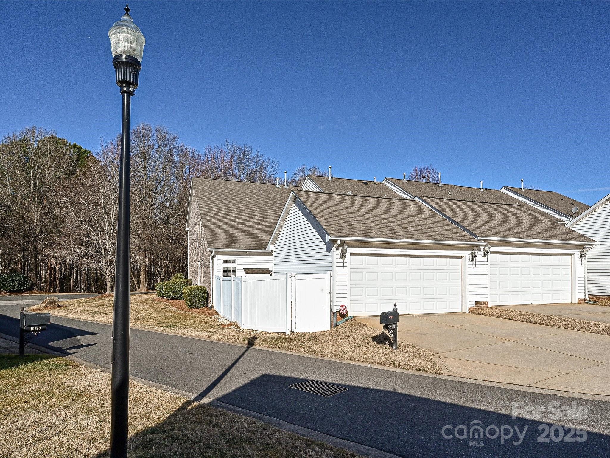 20120 Amy Lee Drive