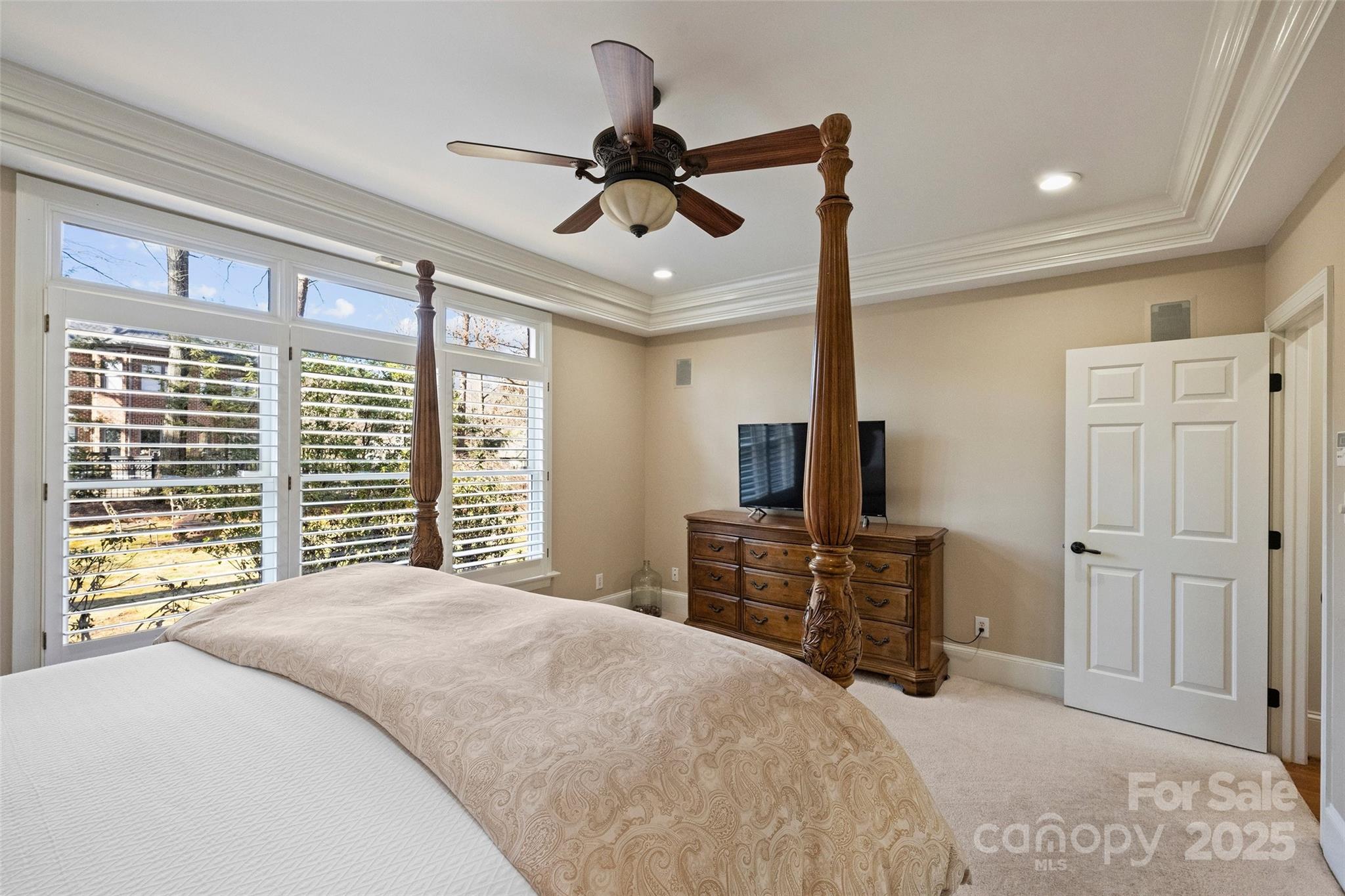 16512 Pelican Point Lane