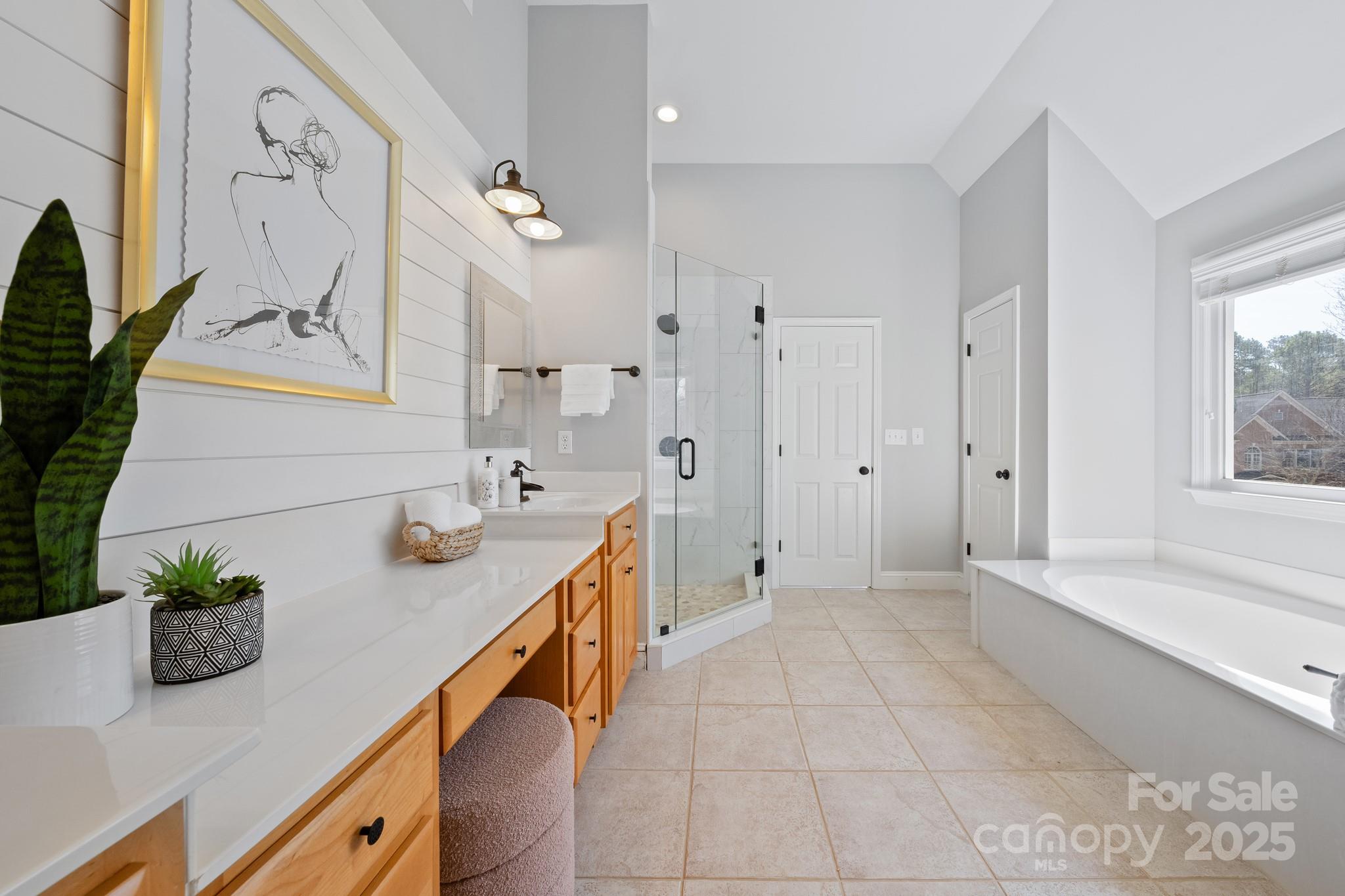 11420 Canoe Cove Lane