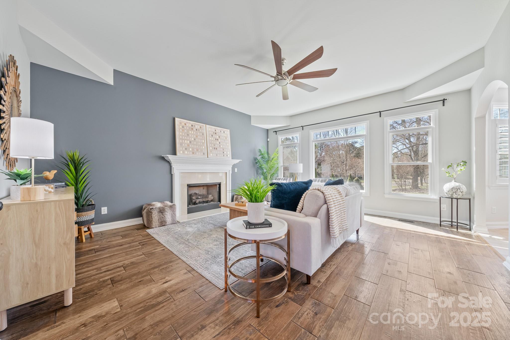 11420 Canoe Cove Lane