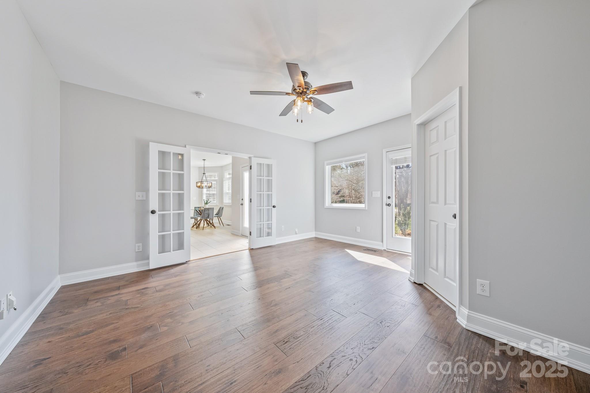 11420 Canoe Cove Lane