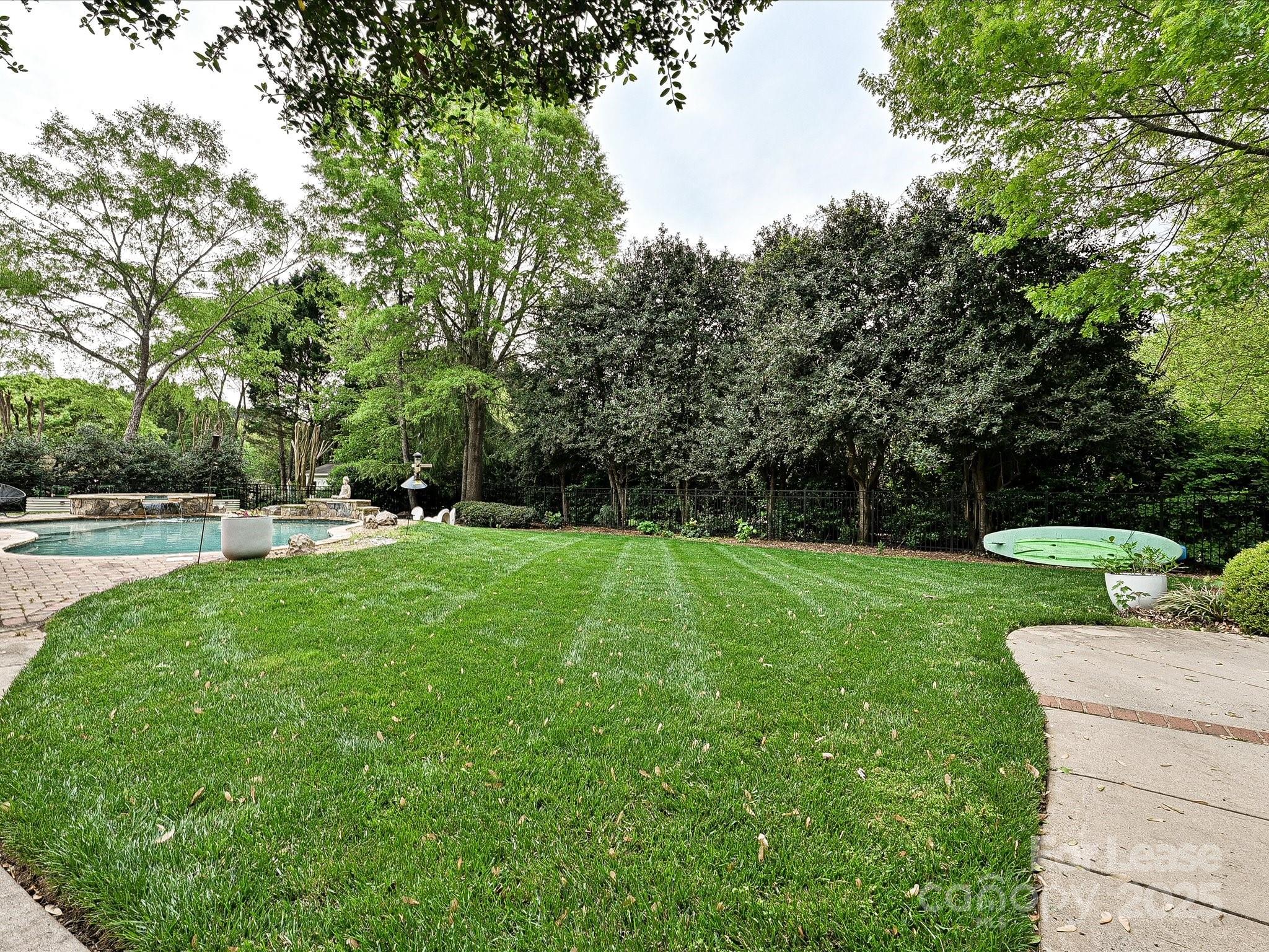 1126 Concord Road