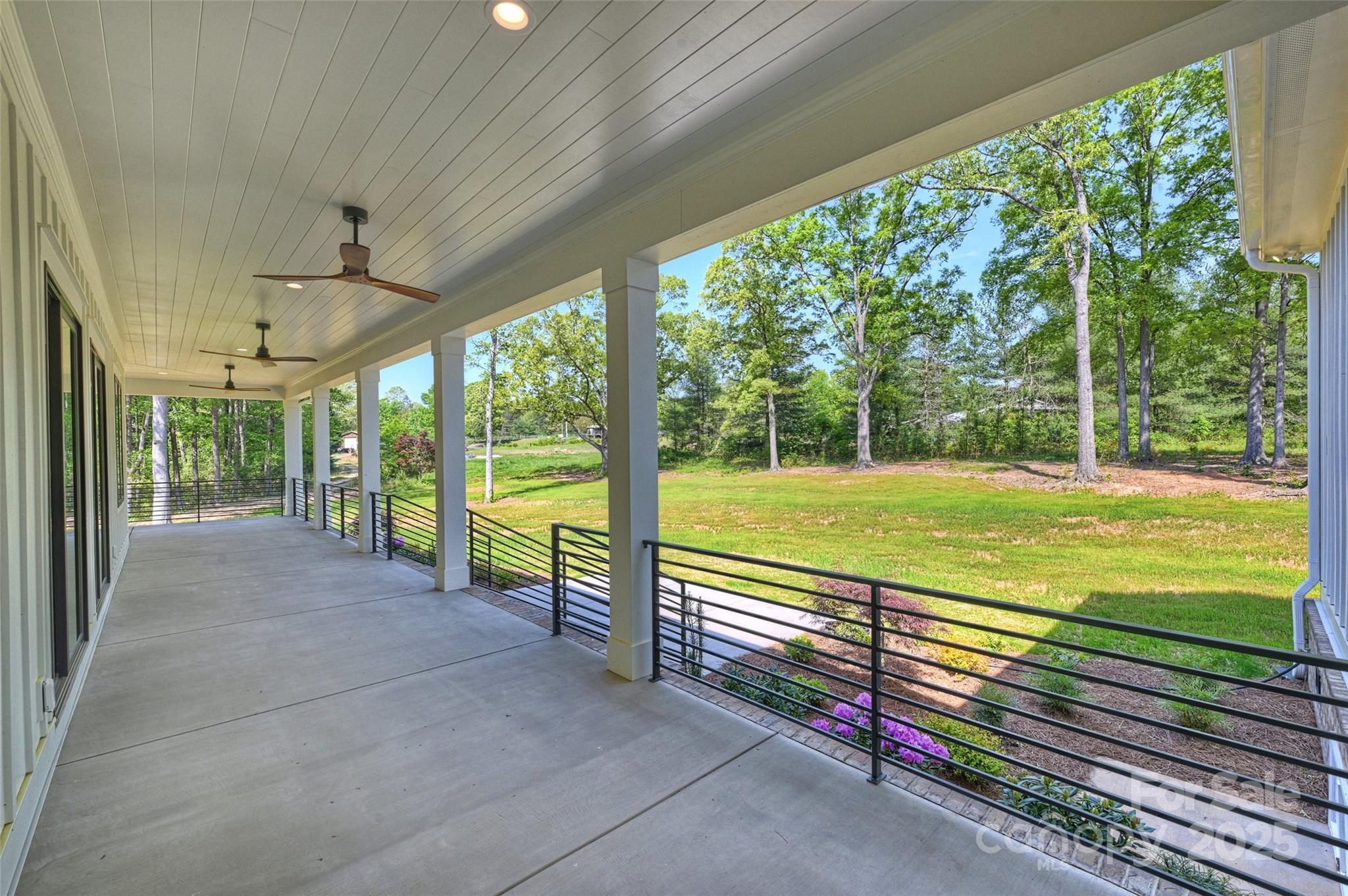 7768 Lynwood Lane