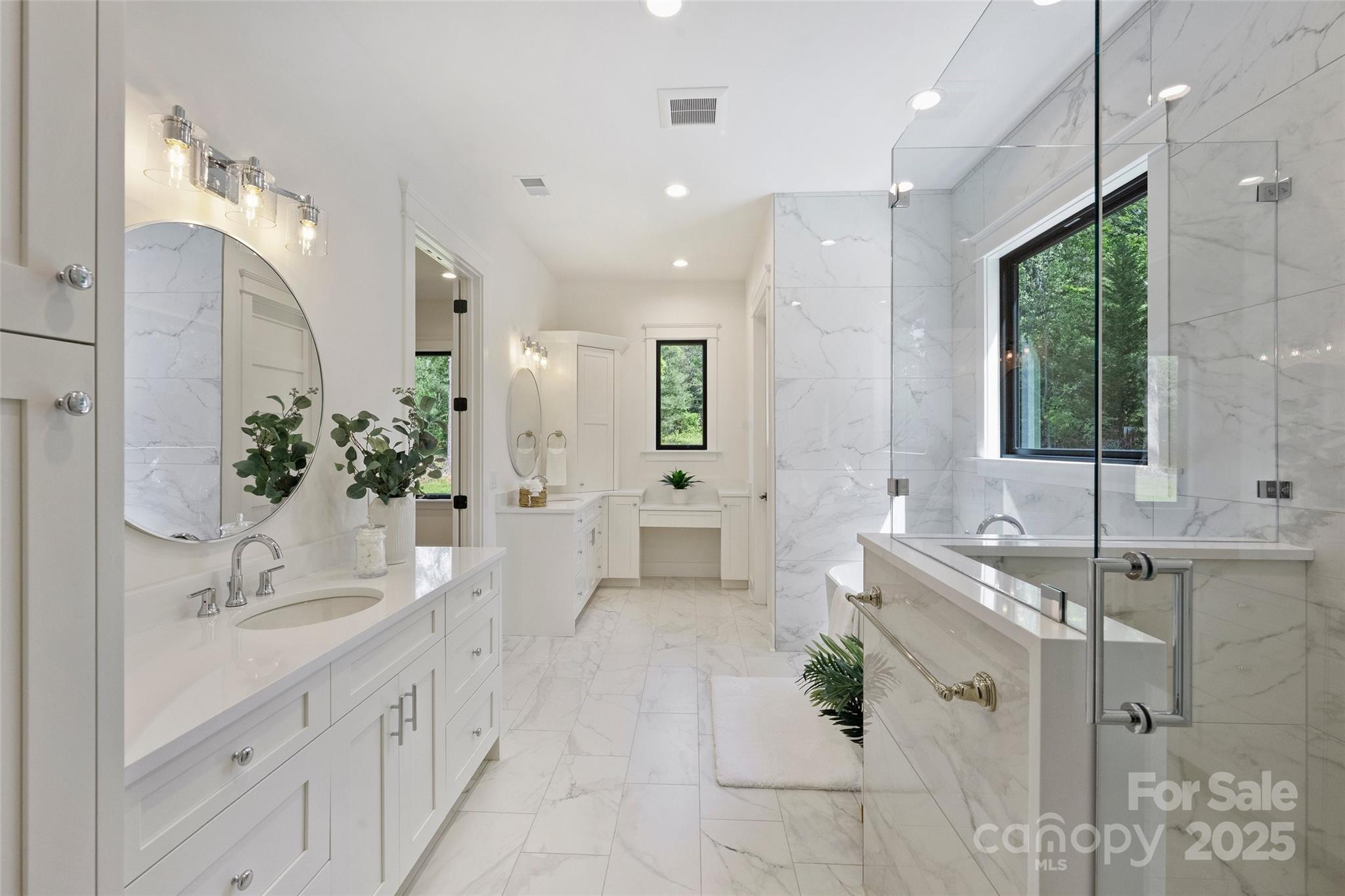 7768 Lynwood Lane
