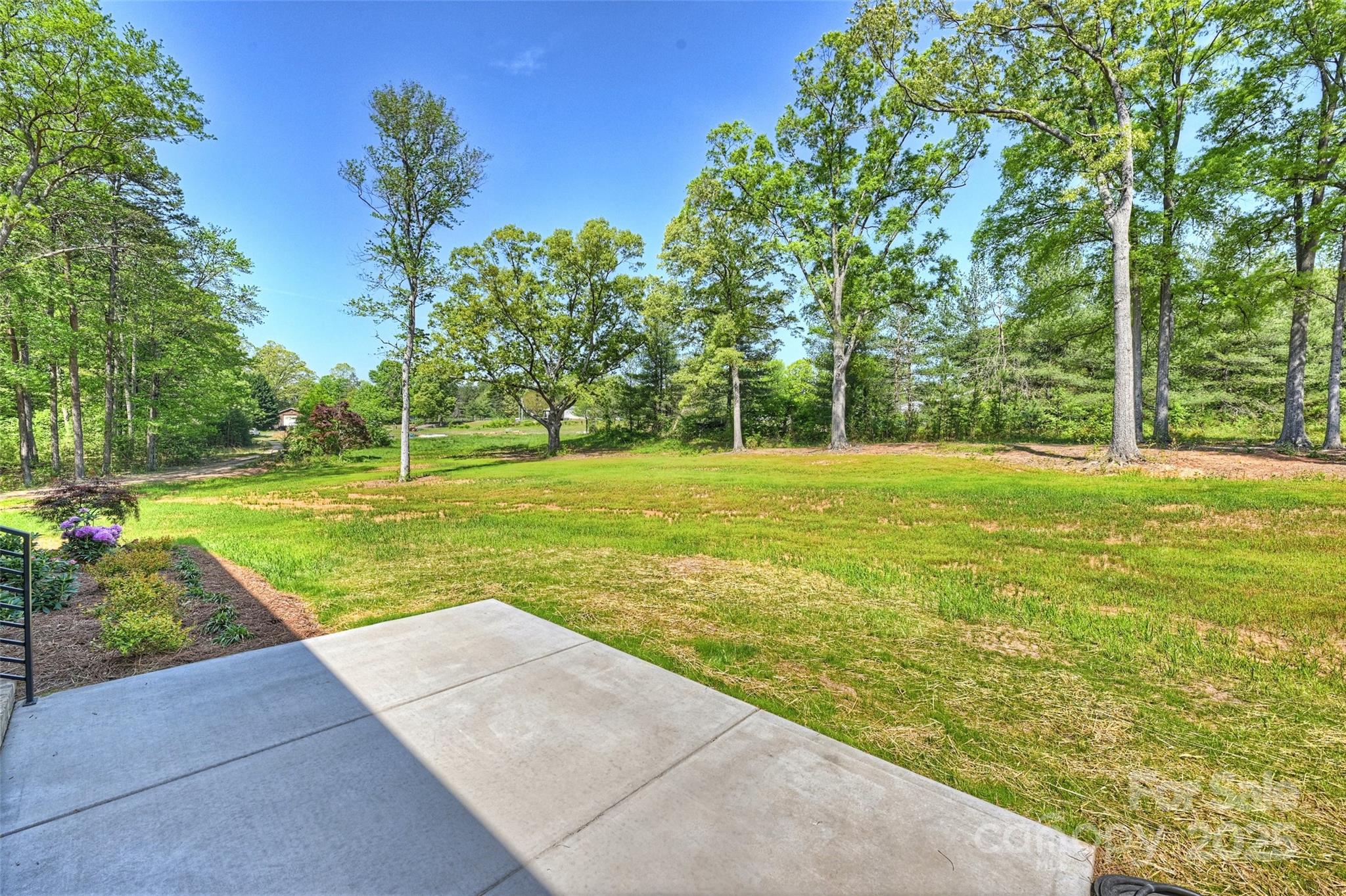 7768 Lynwood Lane
