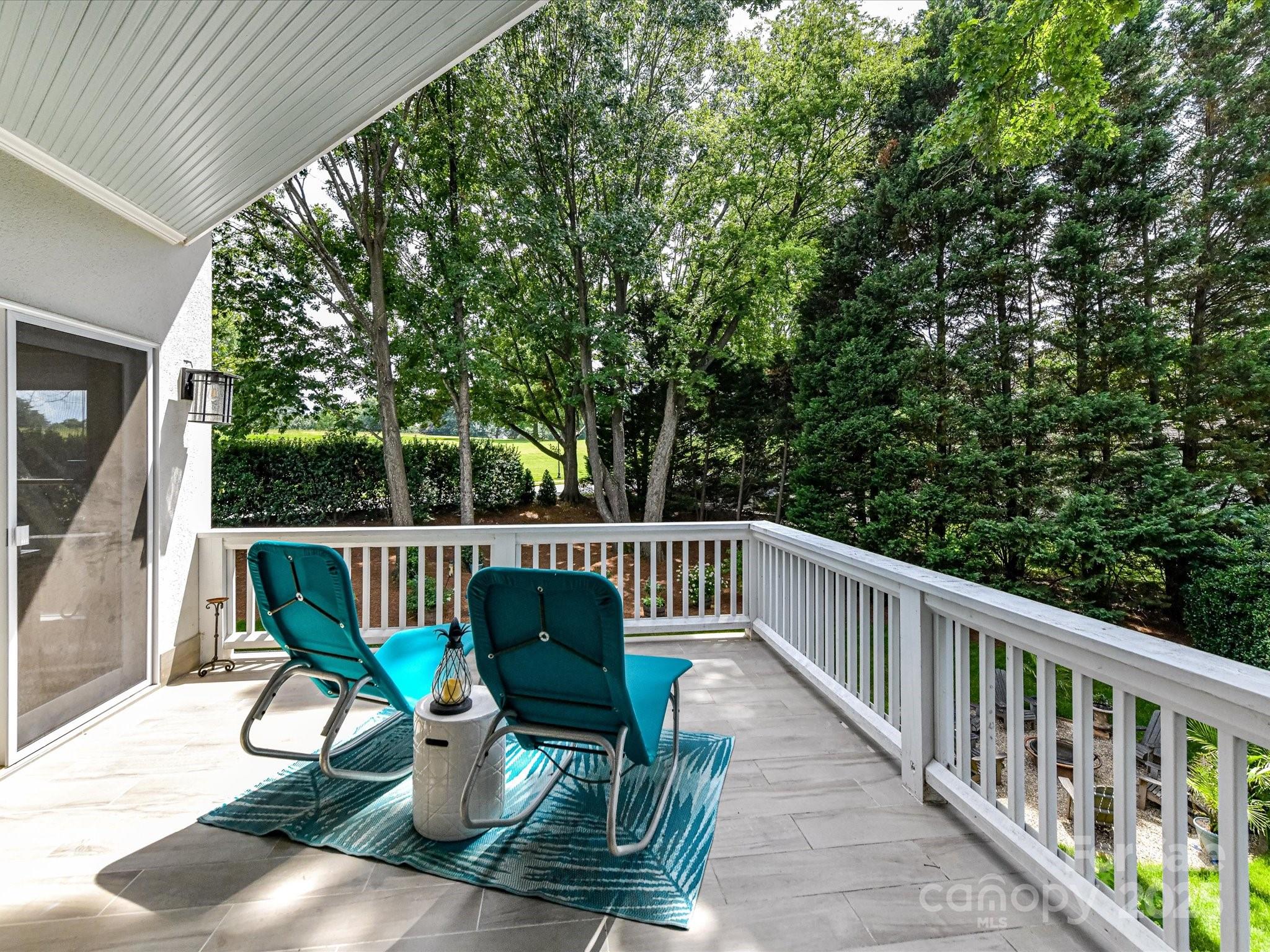 19205 Hidden Cove Lane