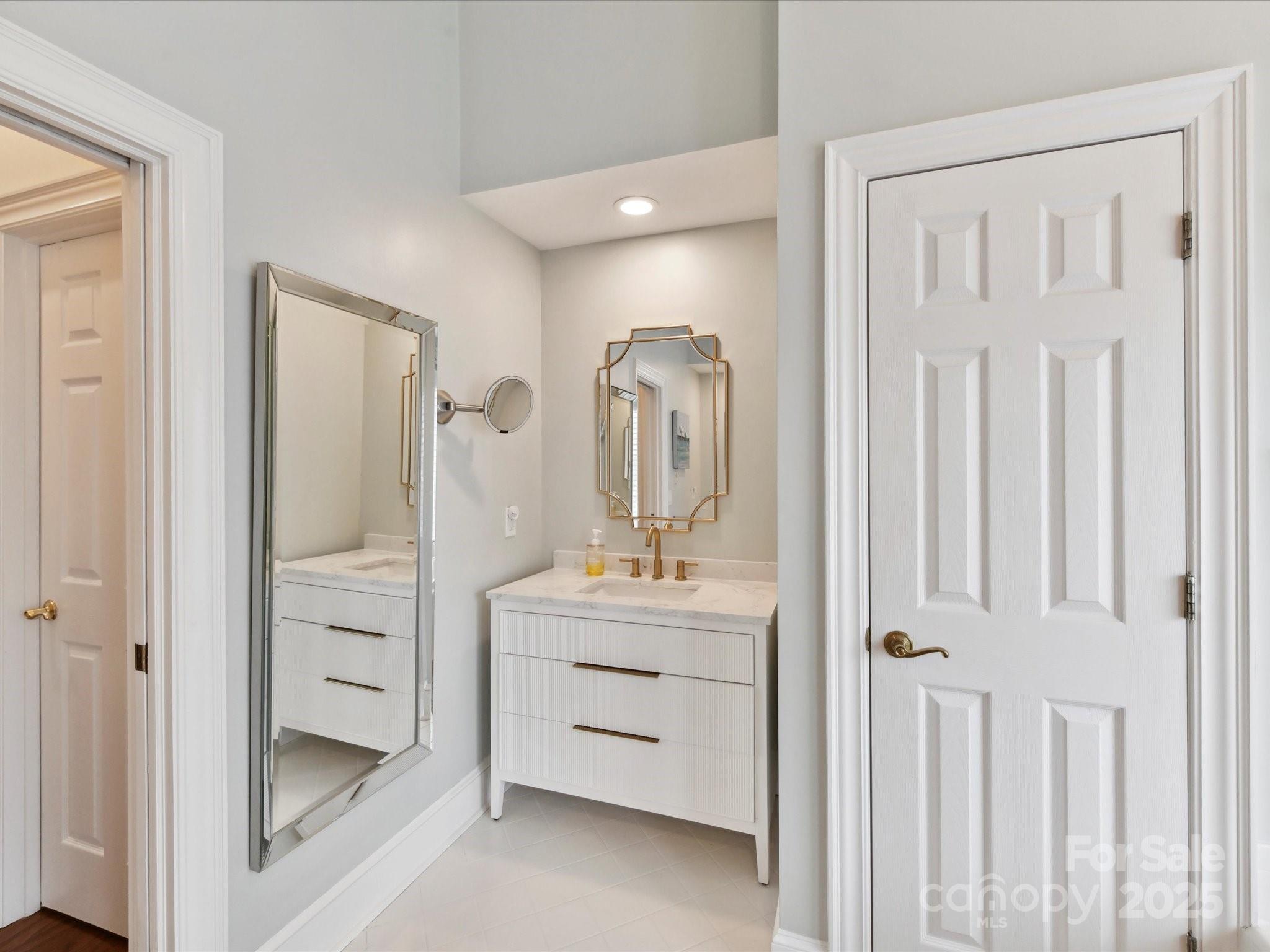 19205 Hidden Cove Lane
