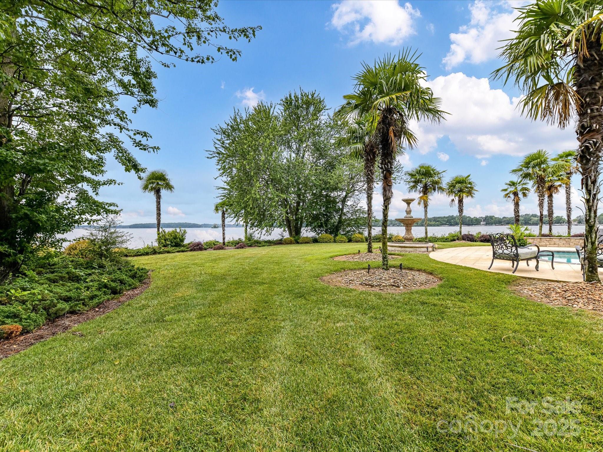 18201 Mainsail Pointe Drive