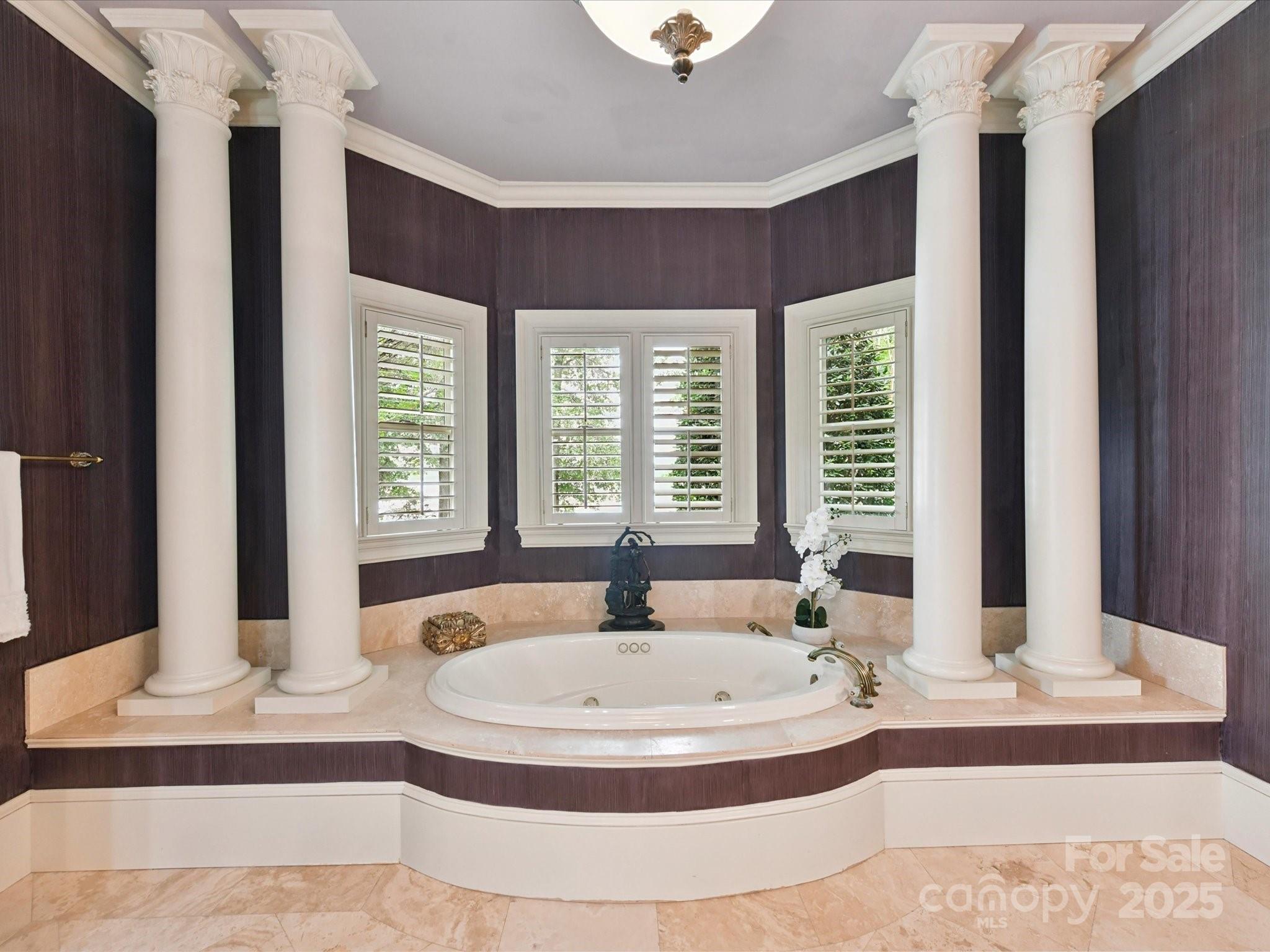 18201 Mainsail Pointe Drive