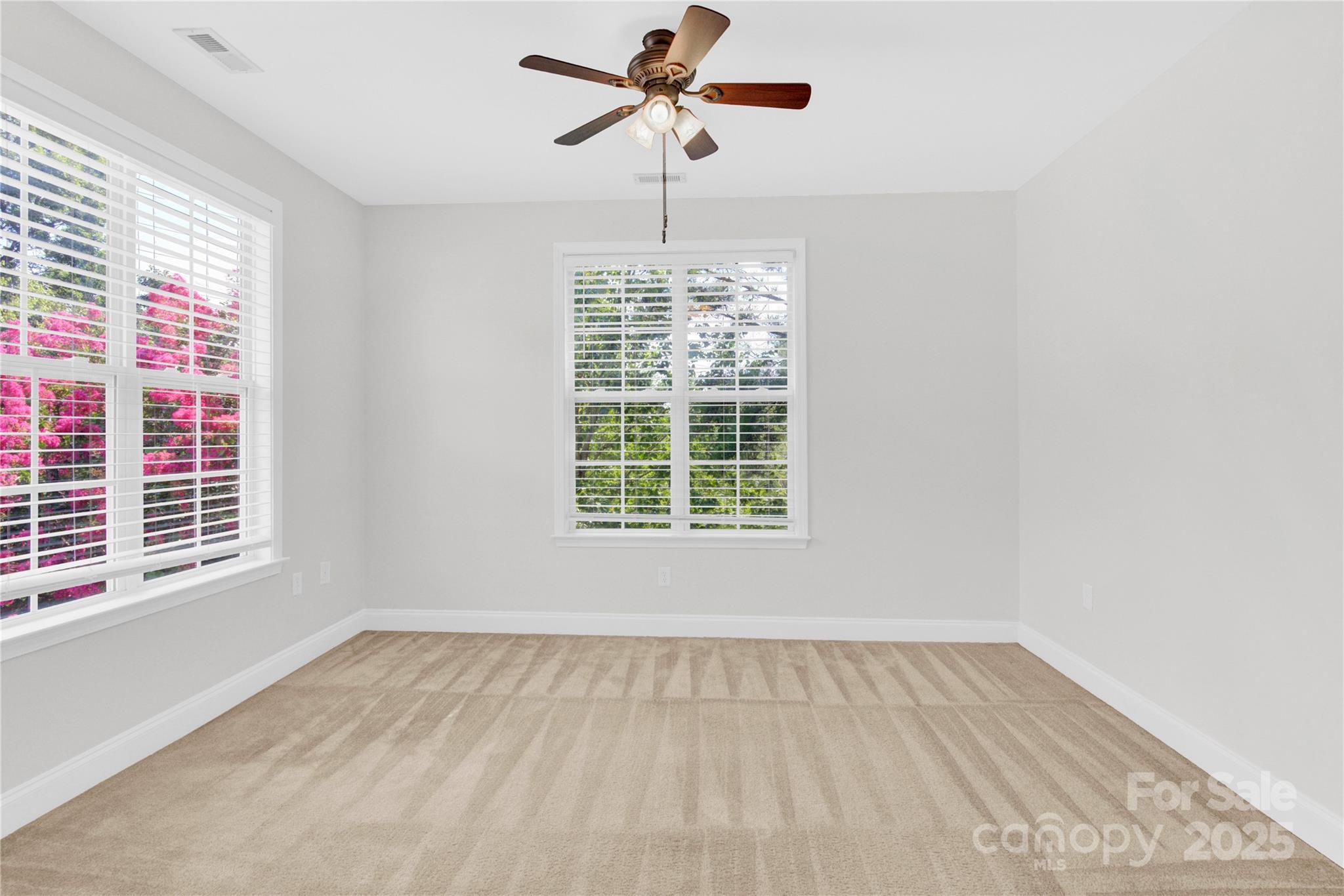 9053 Rosalyn Glen Road