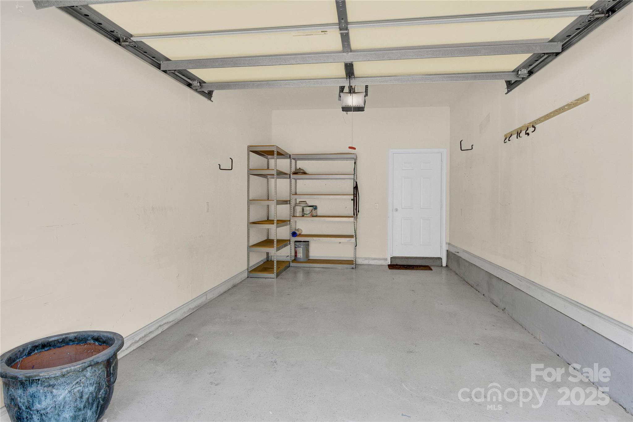 9053 Rosalyn Glen Road