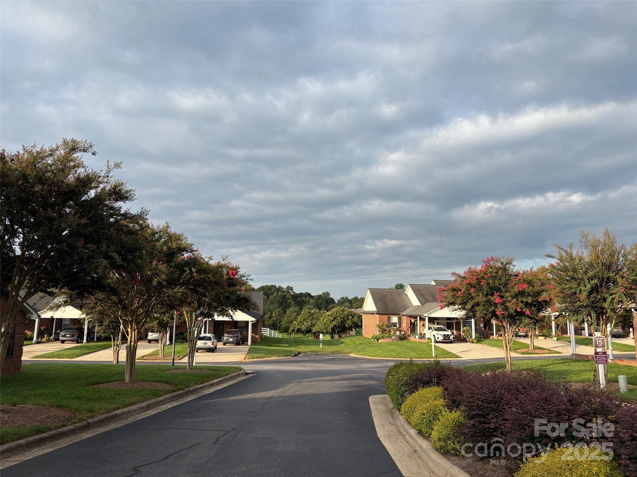 3910 Azalea Trail