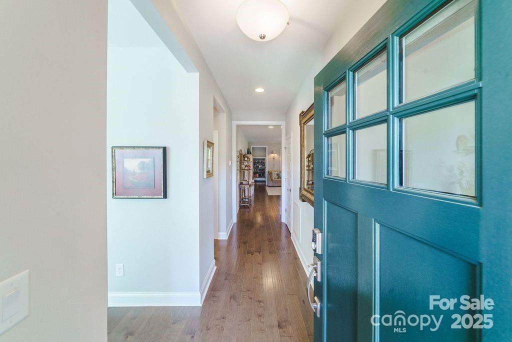 4830 Looking Glass Trail