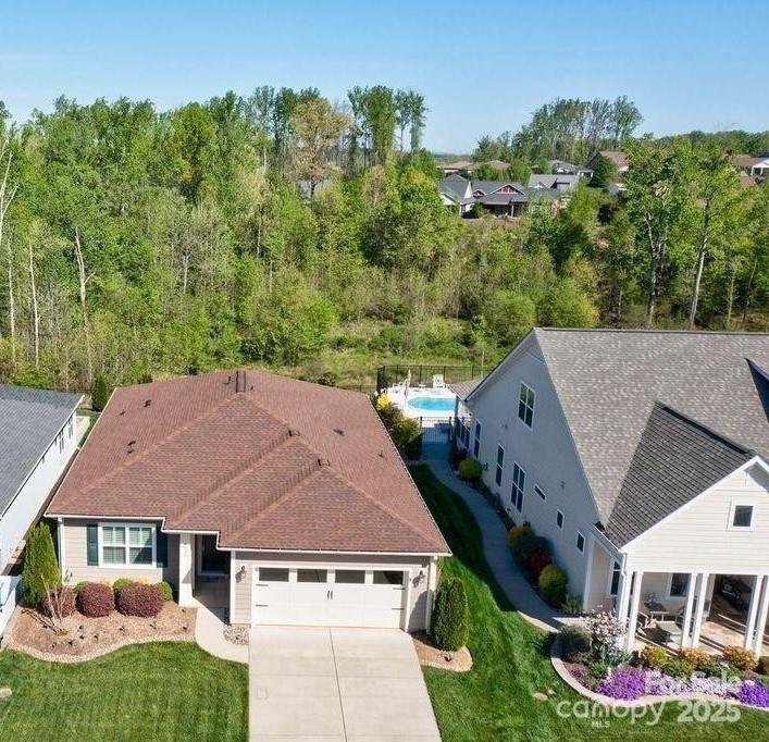 4830 Looking Glass Trail