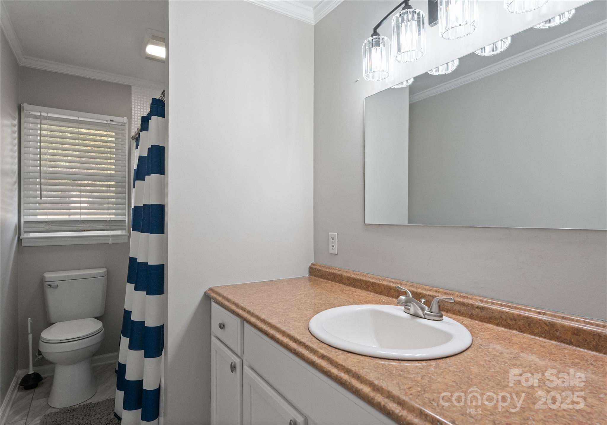 148 Woodland Drive SW