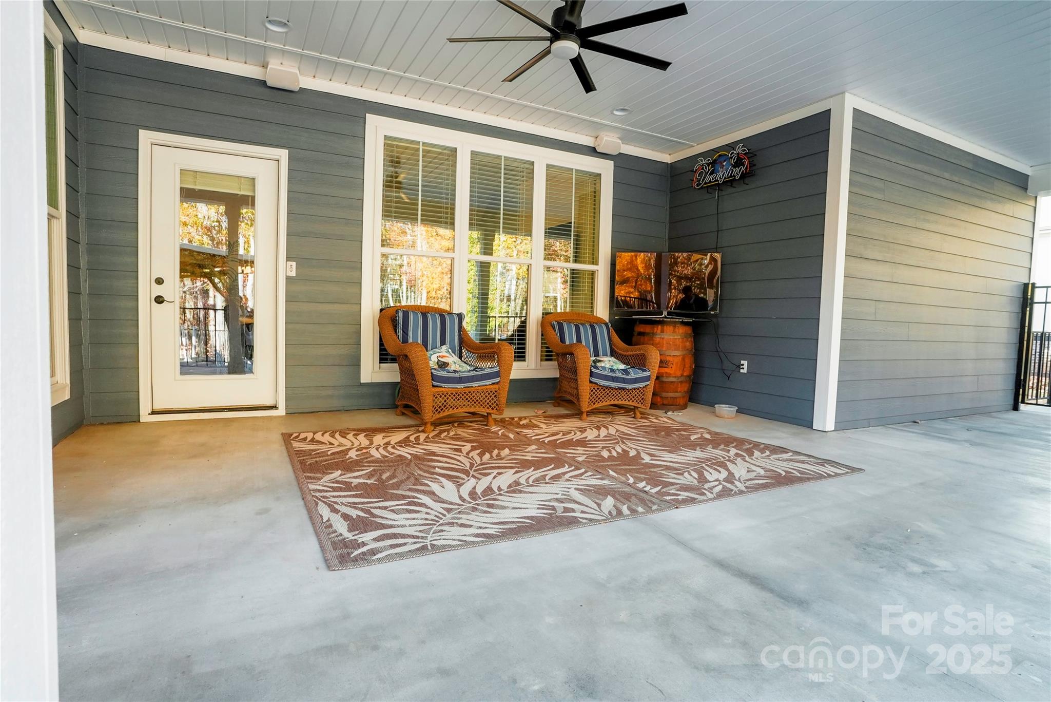 2606 Lee Lawing Road